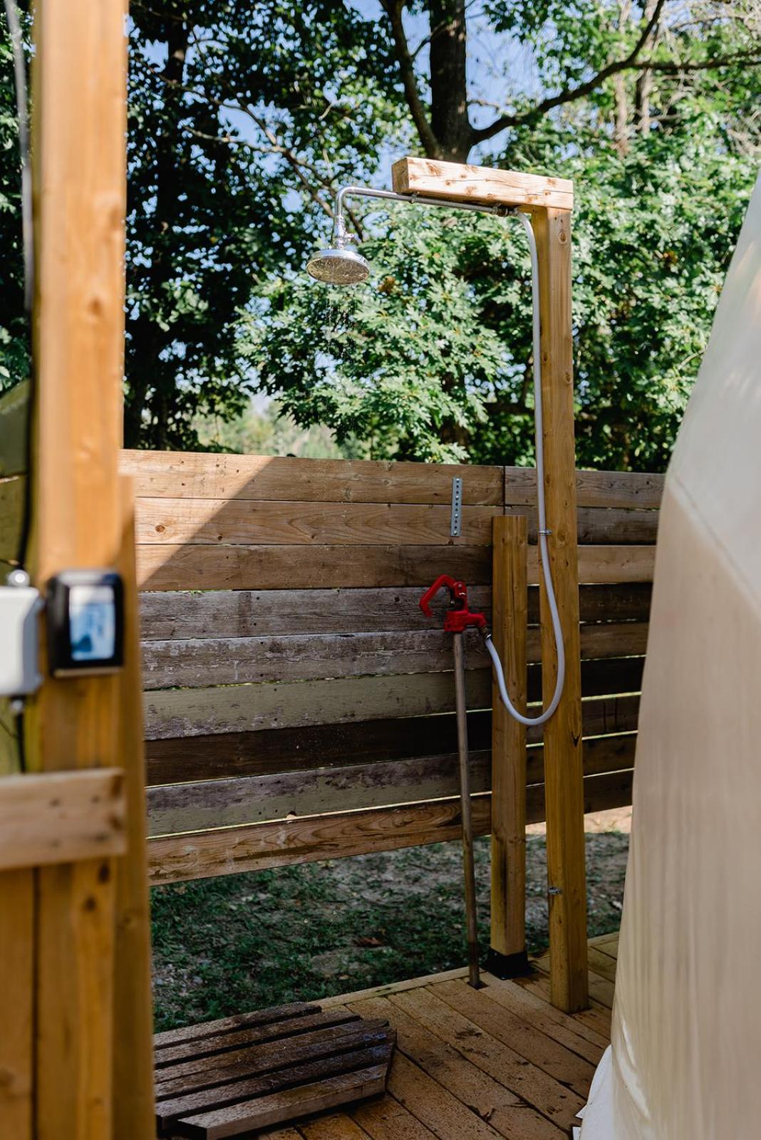 Open Sky Glamping Kawartha Dome