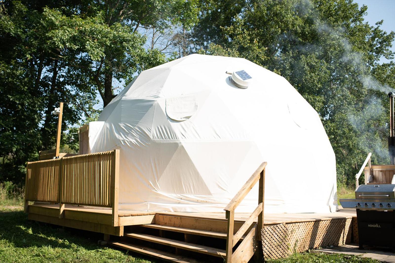 Open Sky Glamping Kawartha Dome