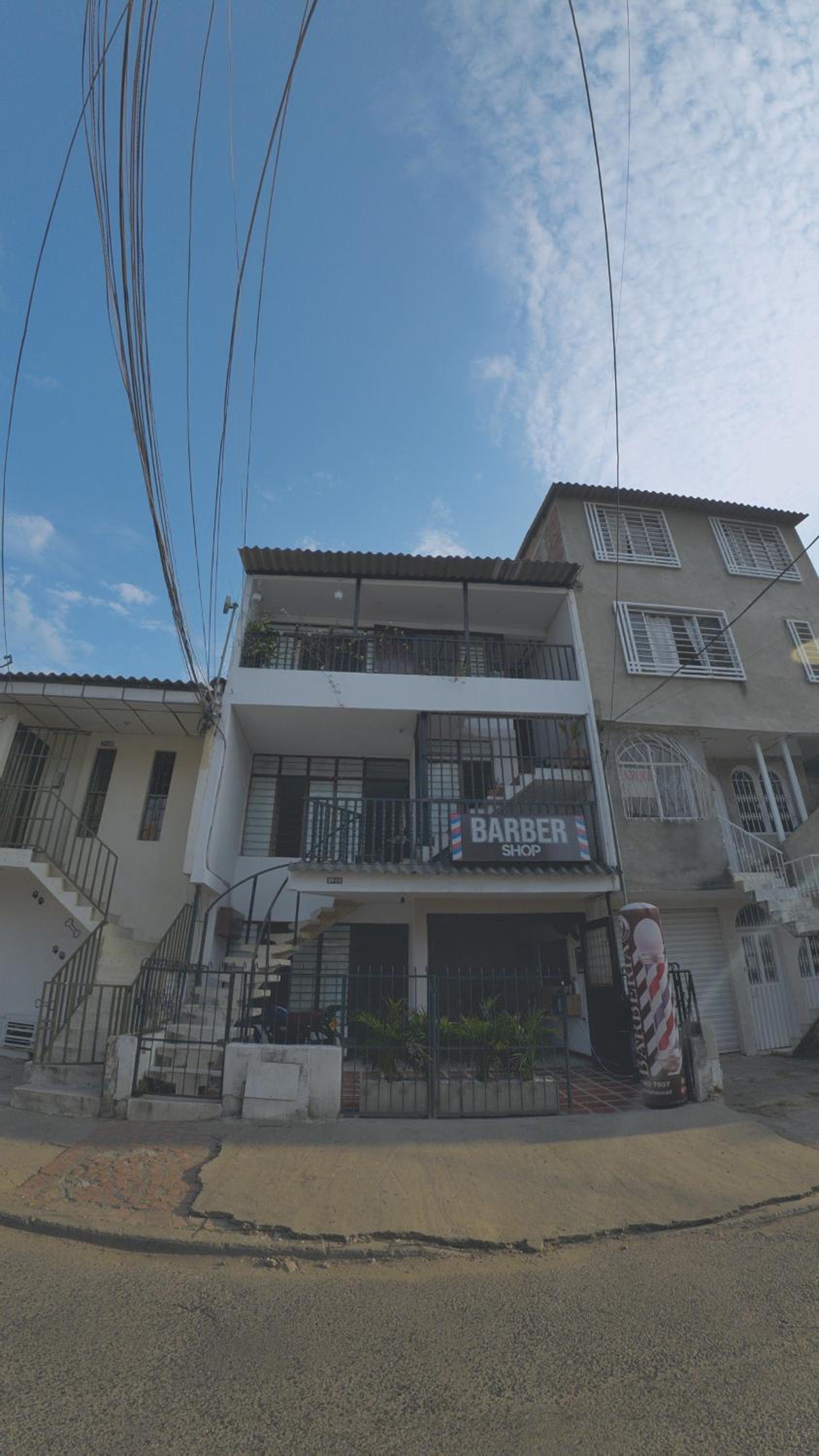 Bau Travel HOSTAL