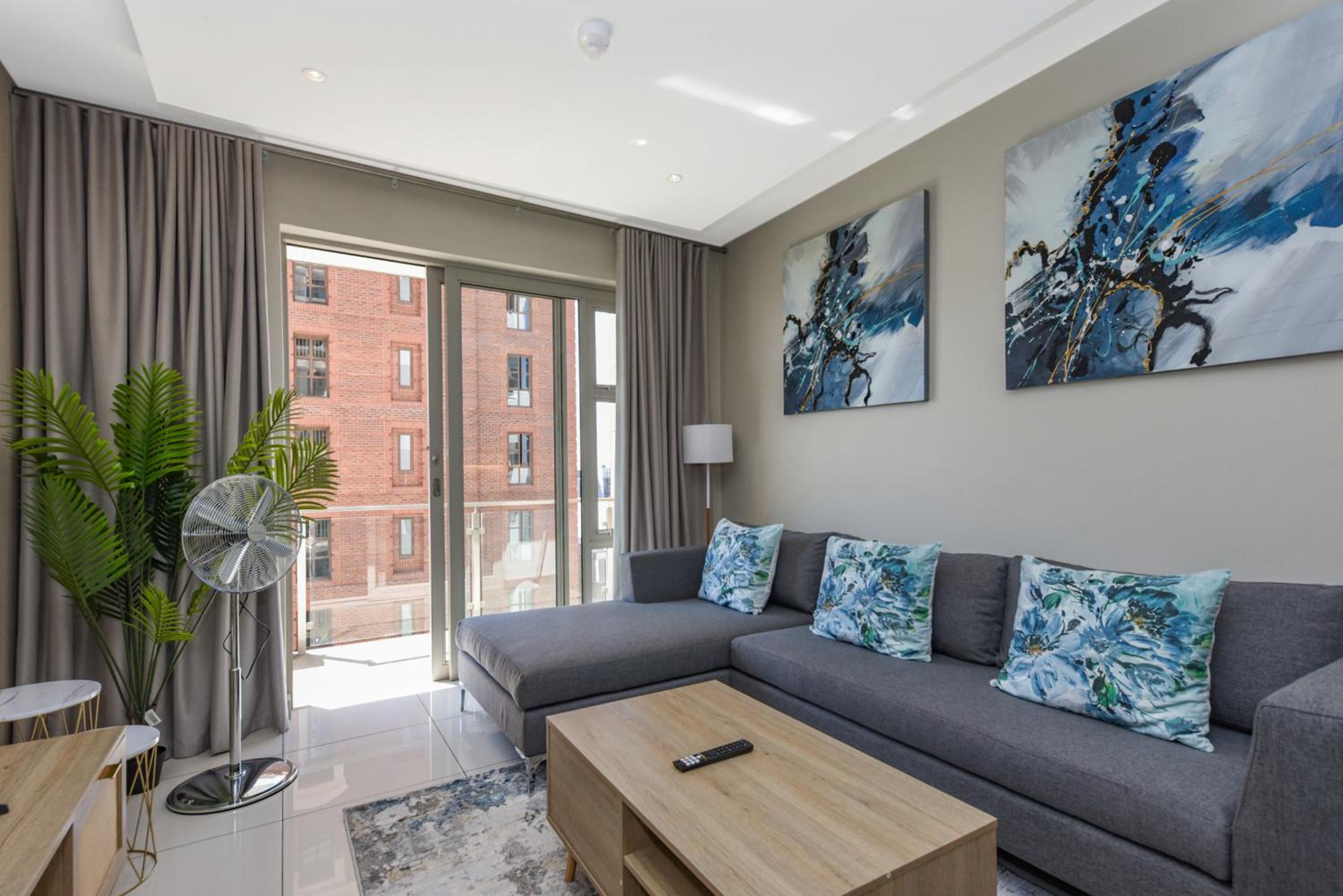 Easy Stay - The Tyrwhitt Rosebank