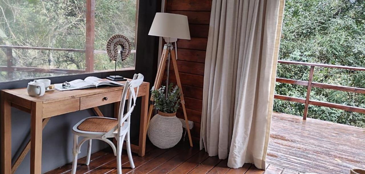 Barefoot Addo Elephant Lodge