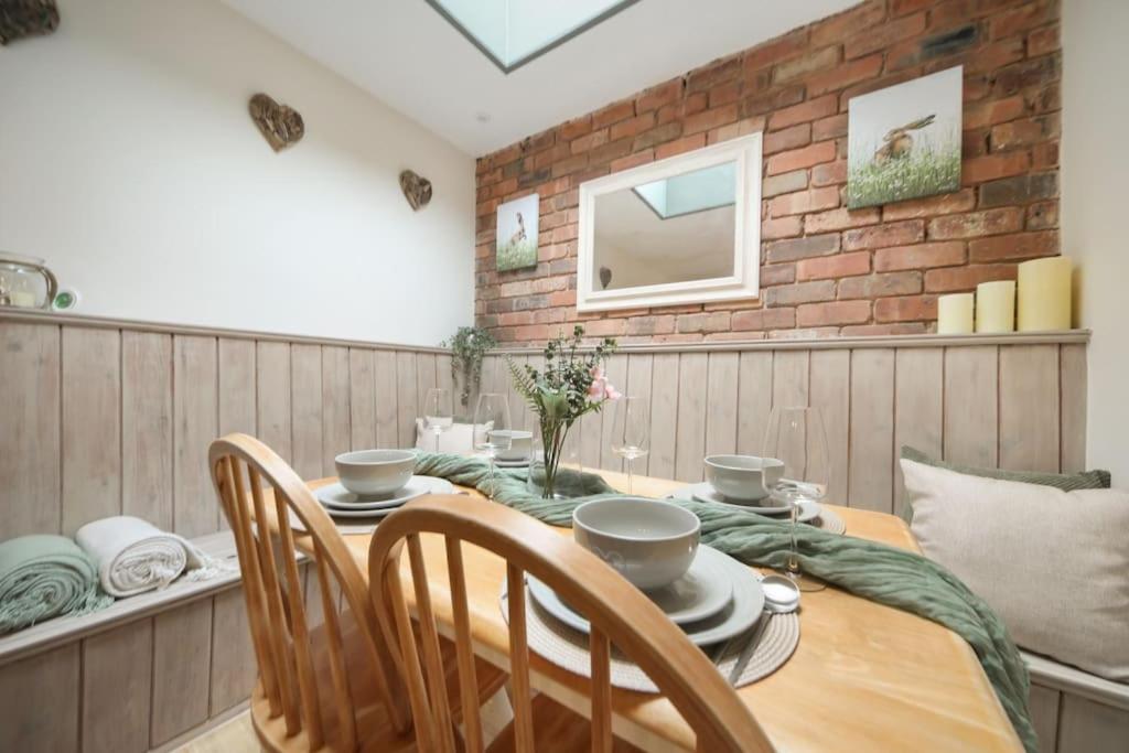 Picturesque Victorian Cottage