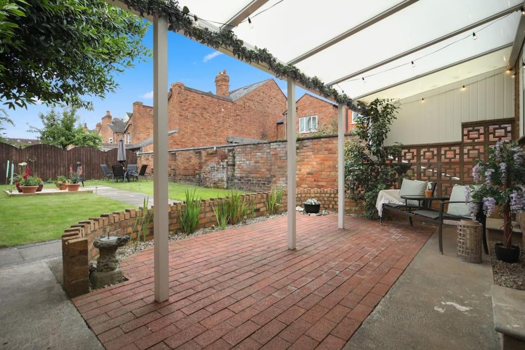 Picturesque Victorian Cottage