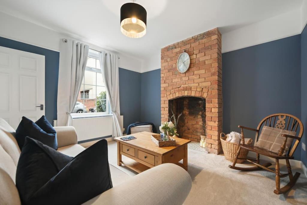 Picturesque Victorian Cottage
