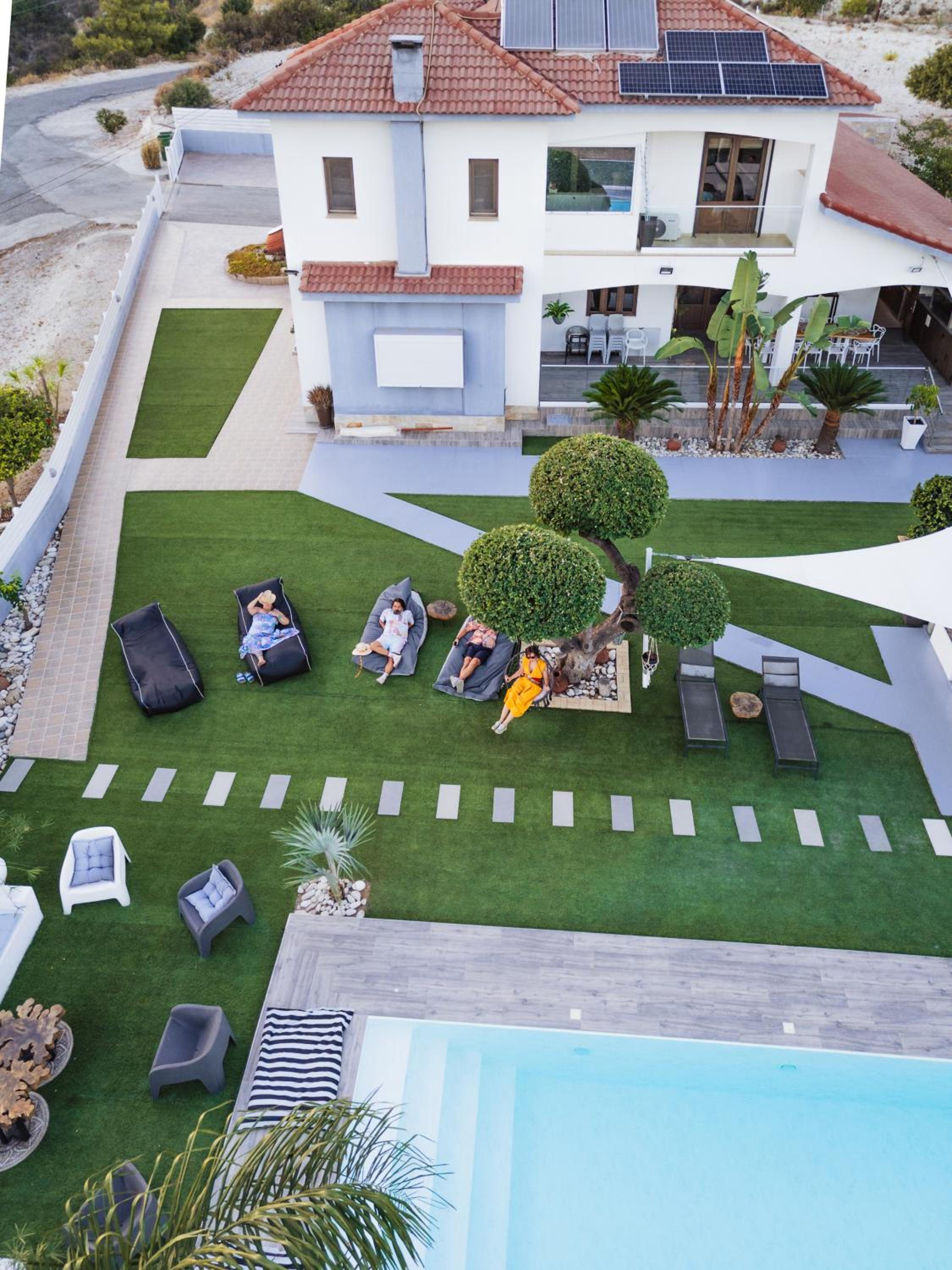 Kasparis View Residence