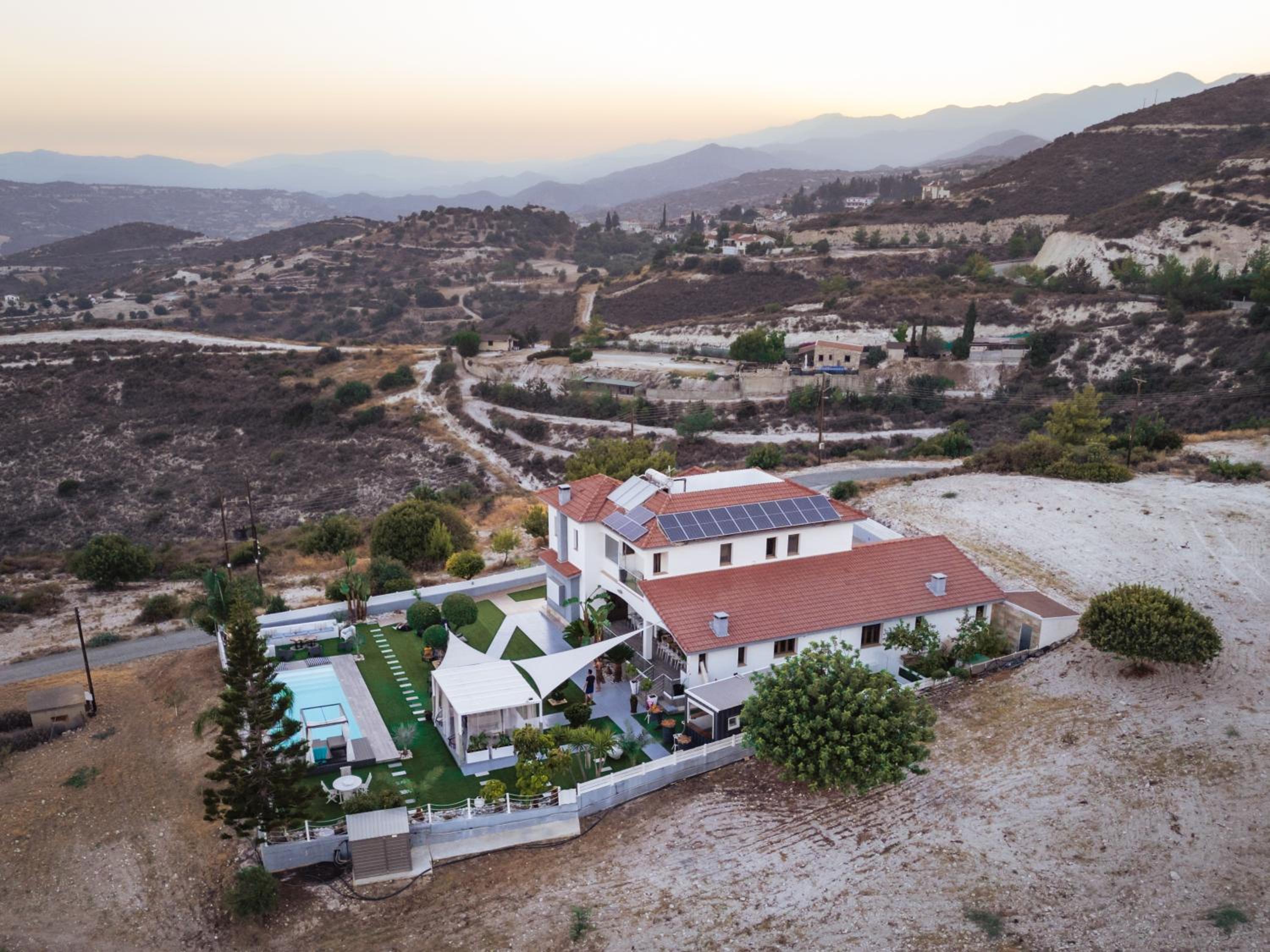 Kasparis View Residence