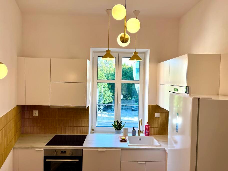 Newly reconstructed city center flat - 3 bedrooms view 5