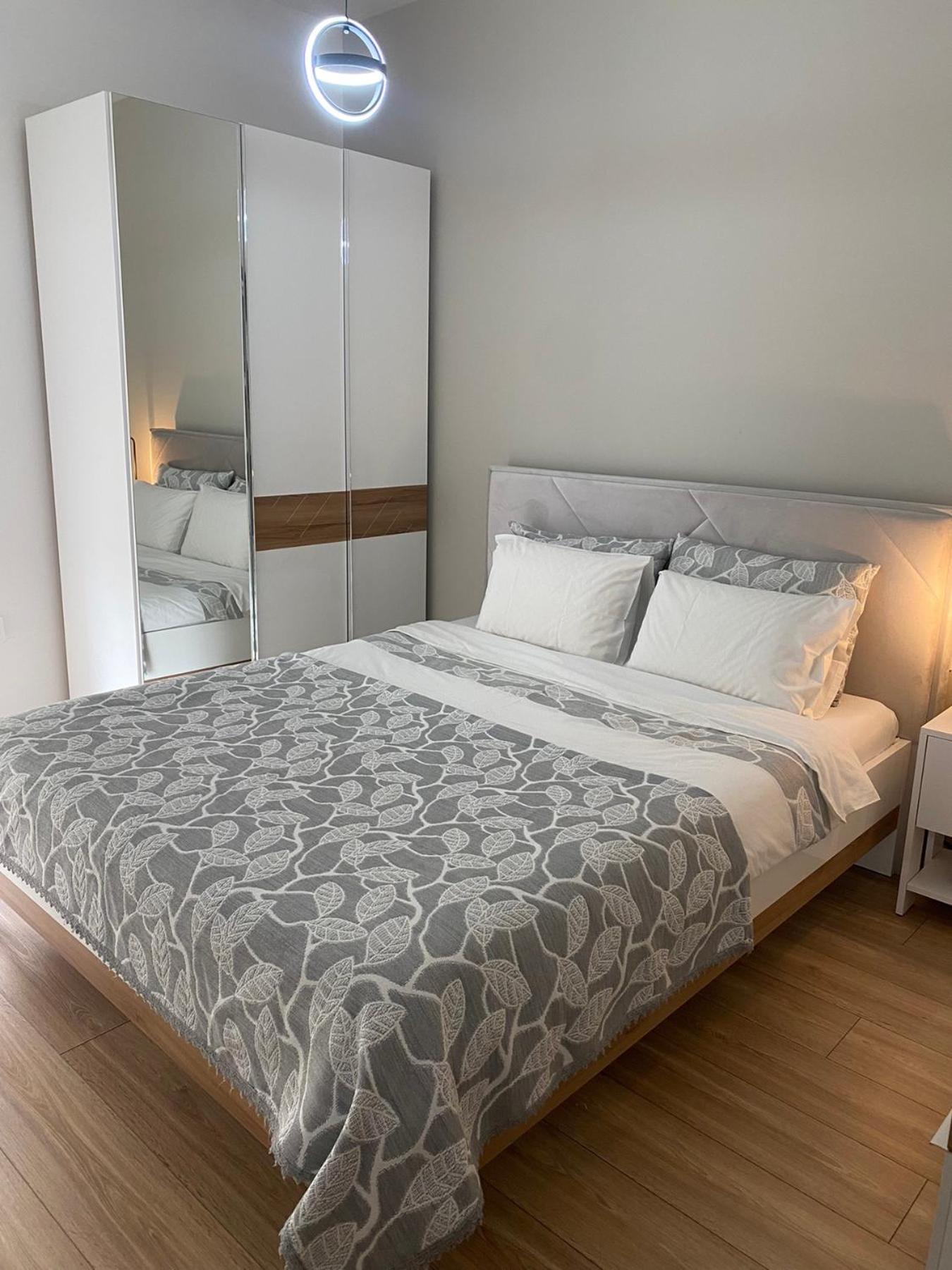 Deluxe Apartments