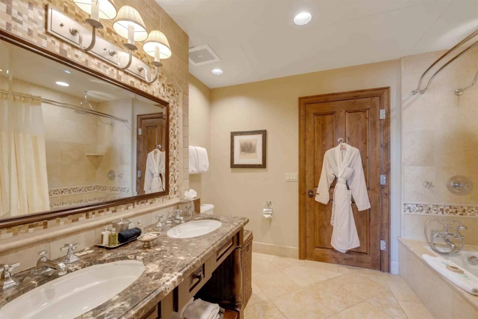 Aspen Mountain Residences 3 Bedroom