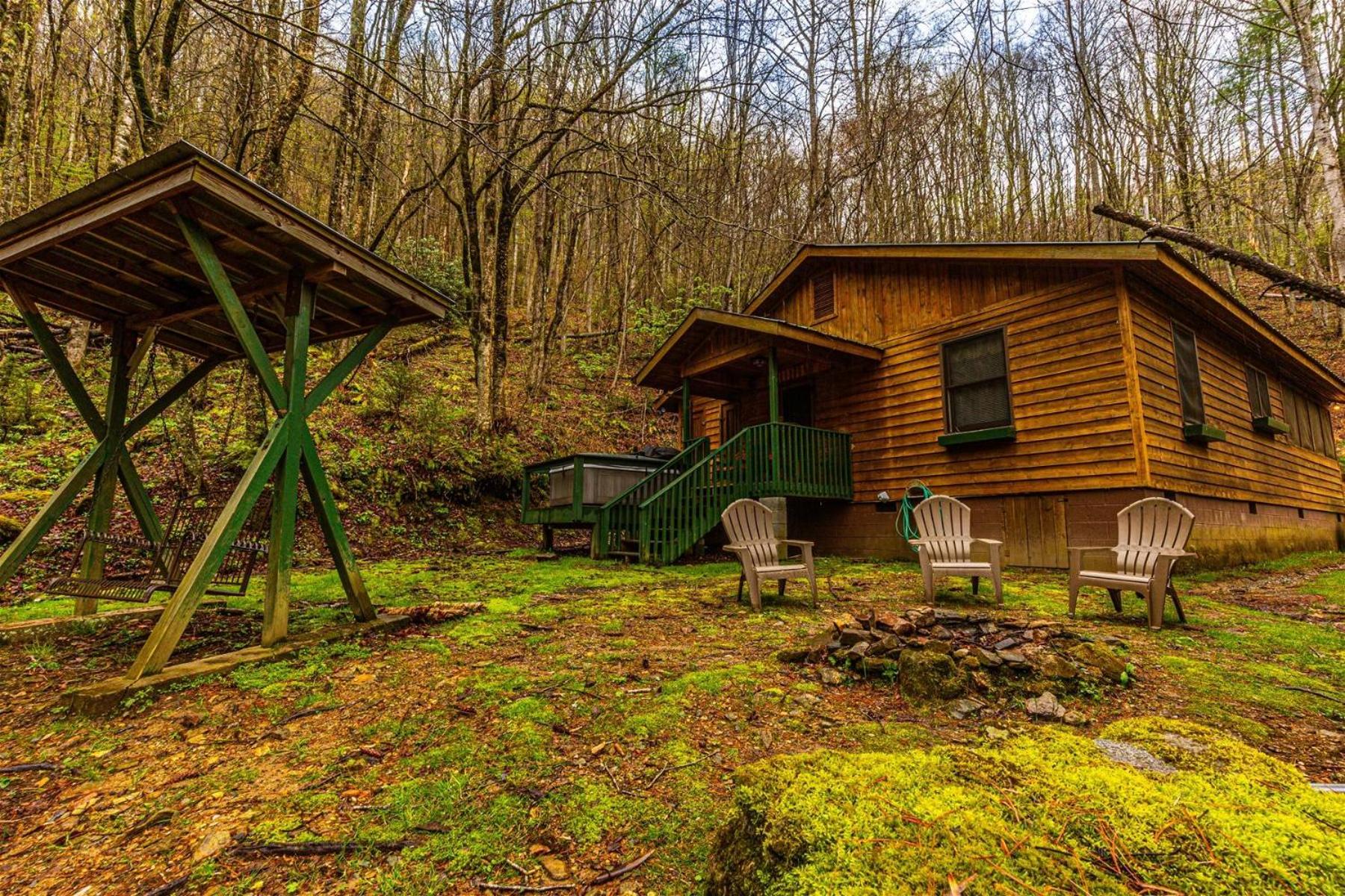 Dragonfly Cabin