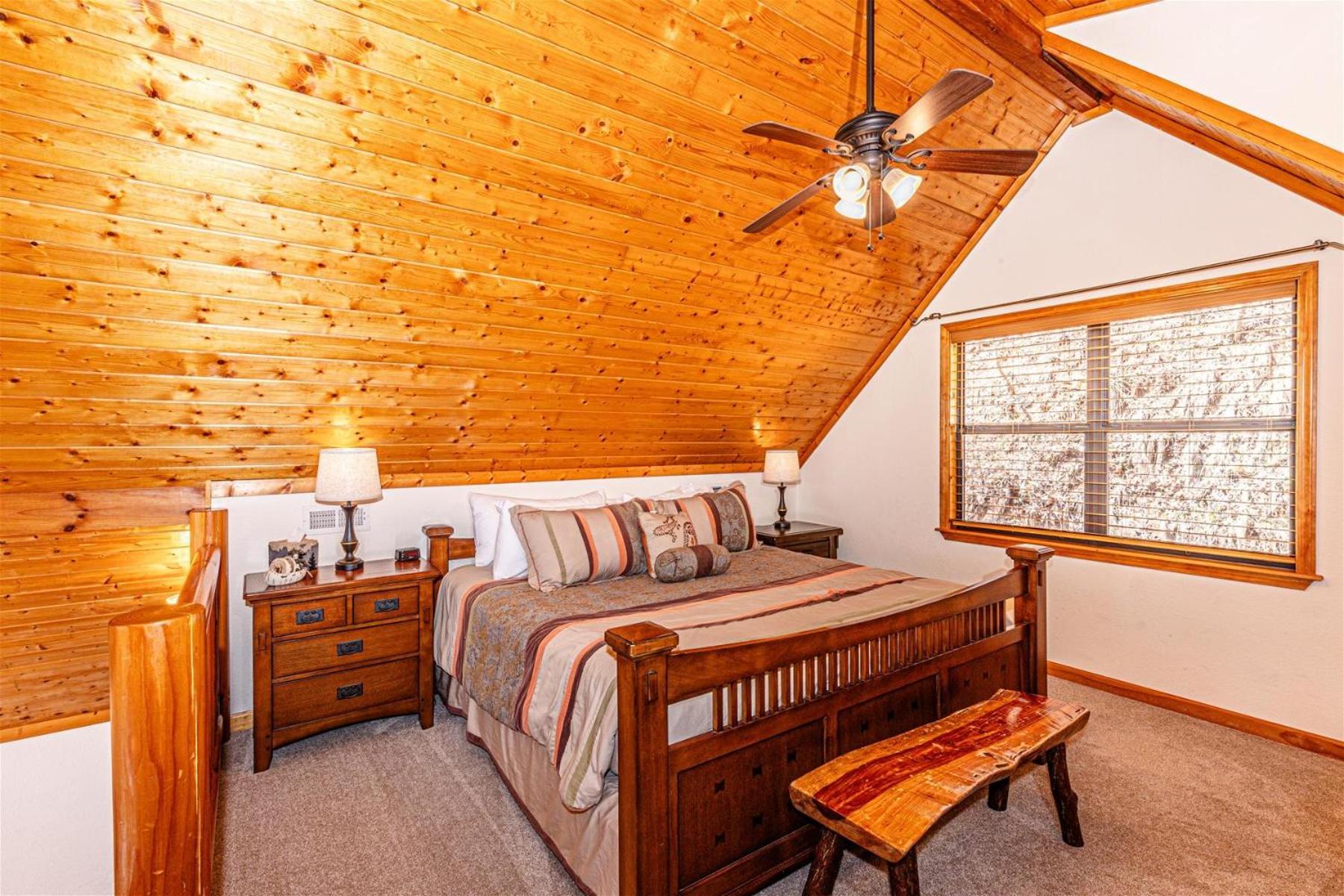 Moosehead Lodge