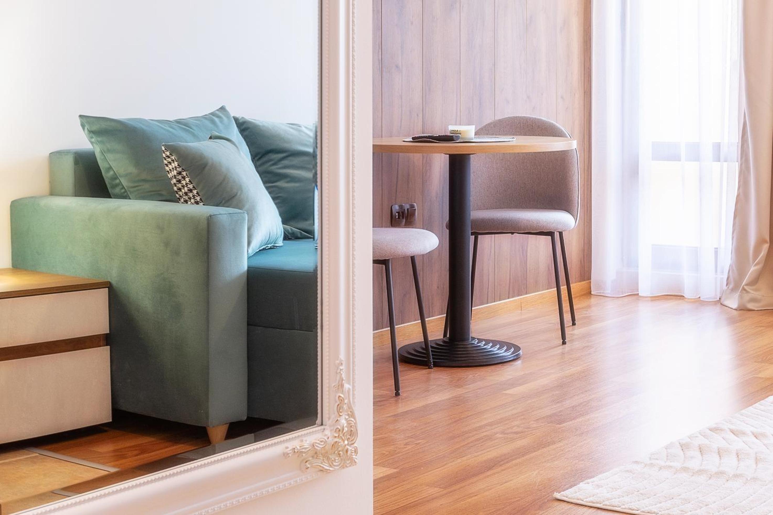 Pirin Sense Apartment Complex
