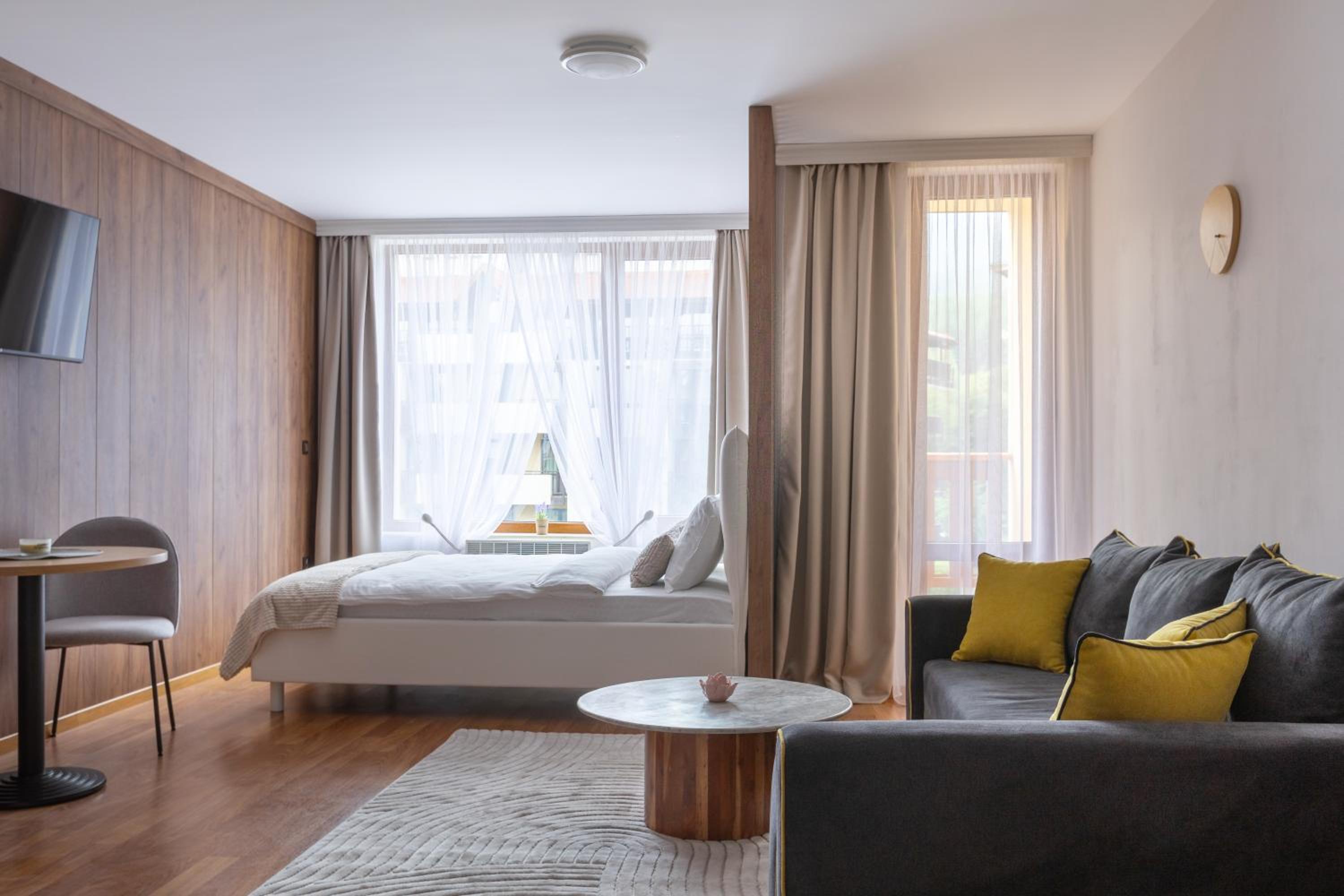 Pirin Sense Apartment Complex