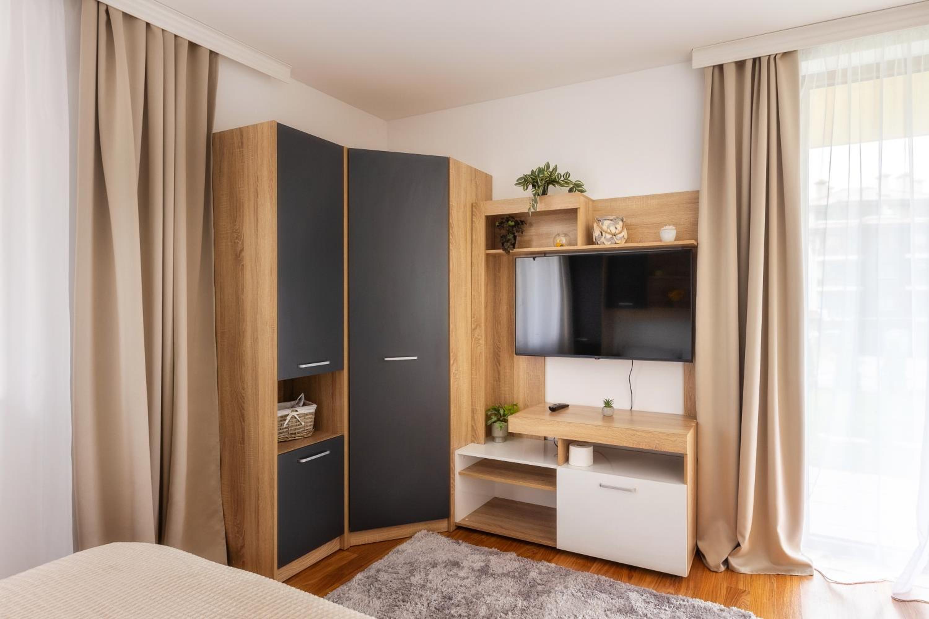 Pirin Sense Apartment Complex