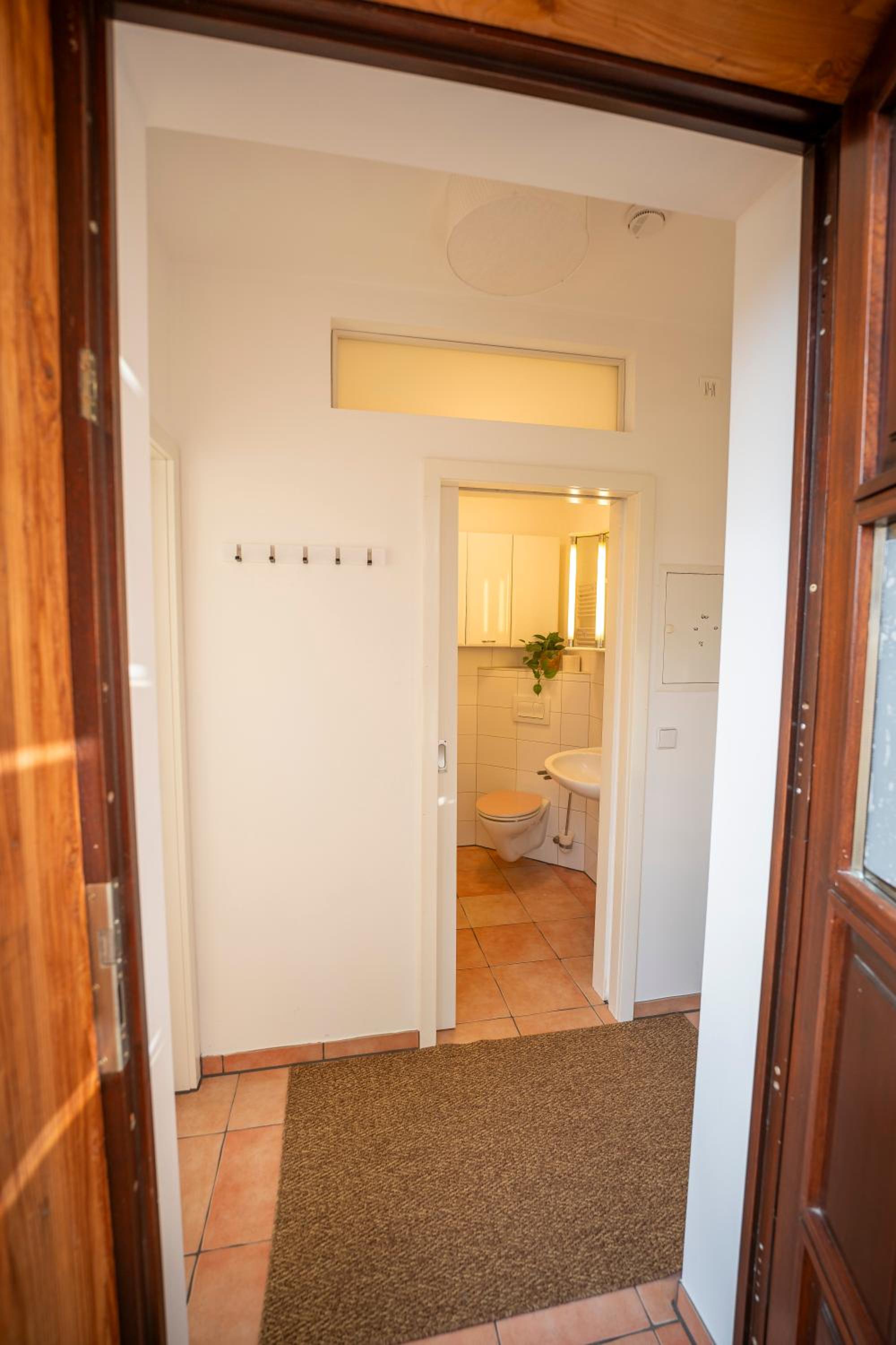 Haus unterm Mammutbaum - Elberadweg