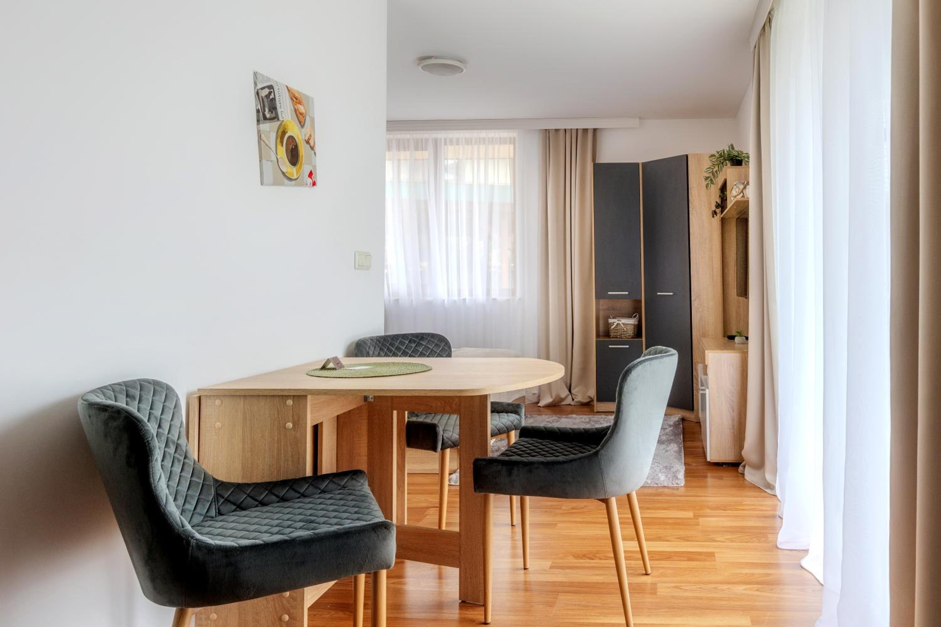 Pirin Sense Apartment Complex