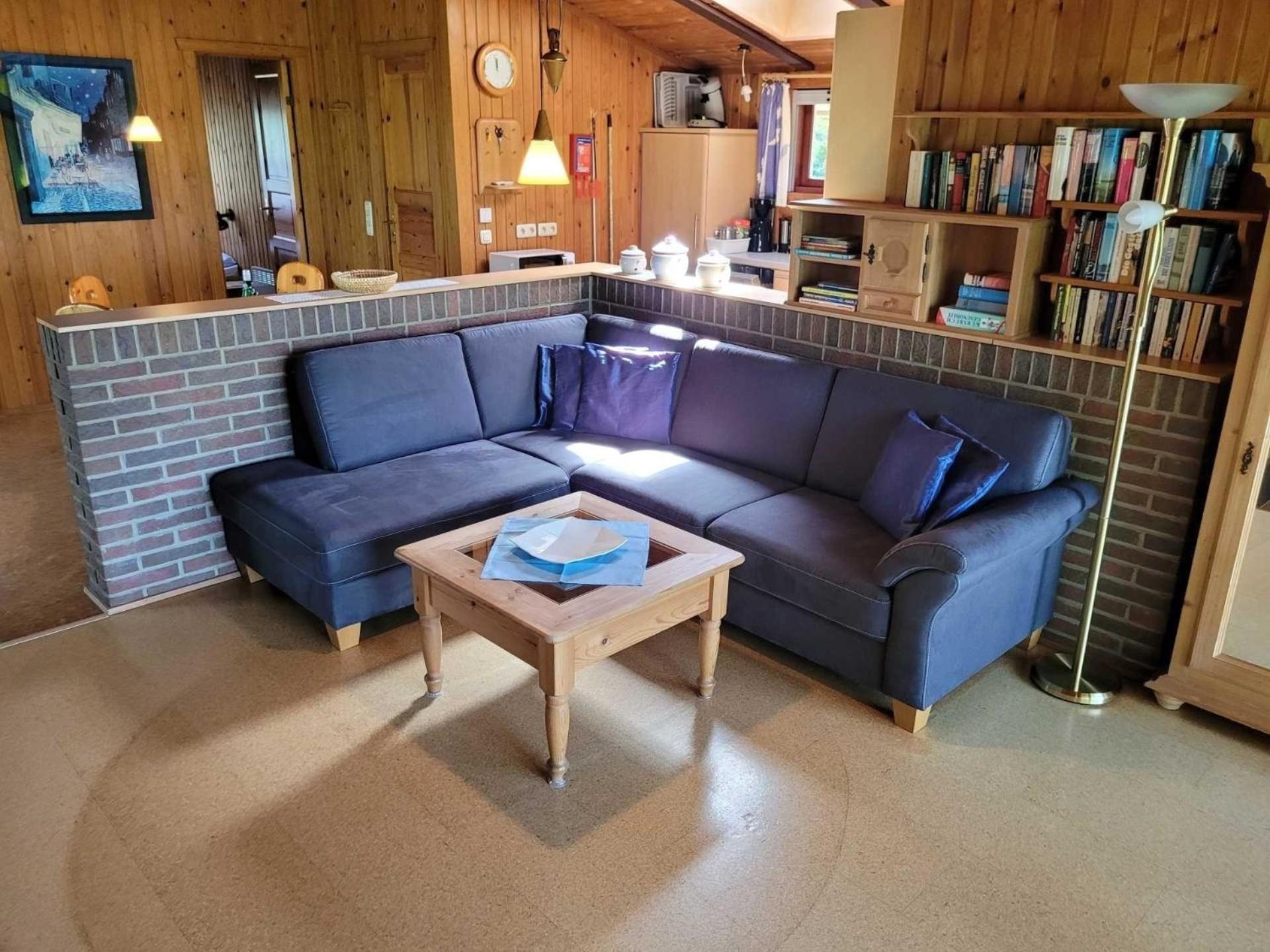 Freistehendes Ferienhaus in Rott mit eigenem Garten, schöner Weitblick, Klimaanlage, Sauna und Kamin