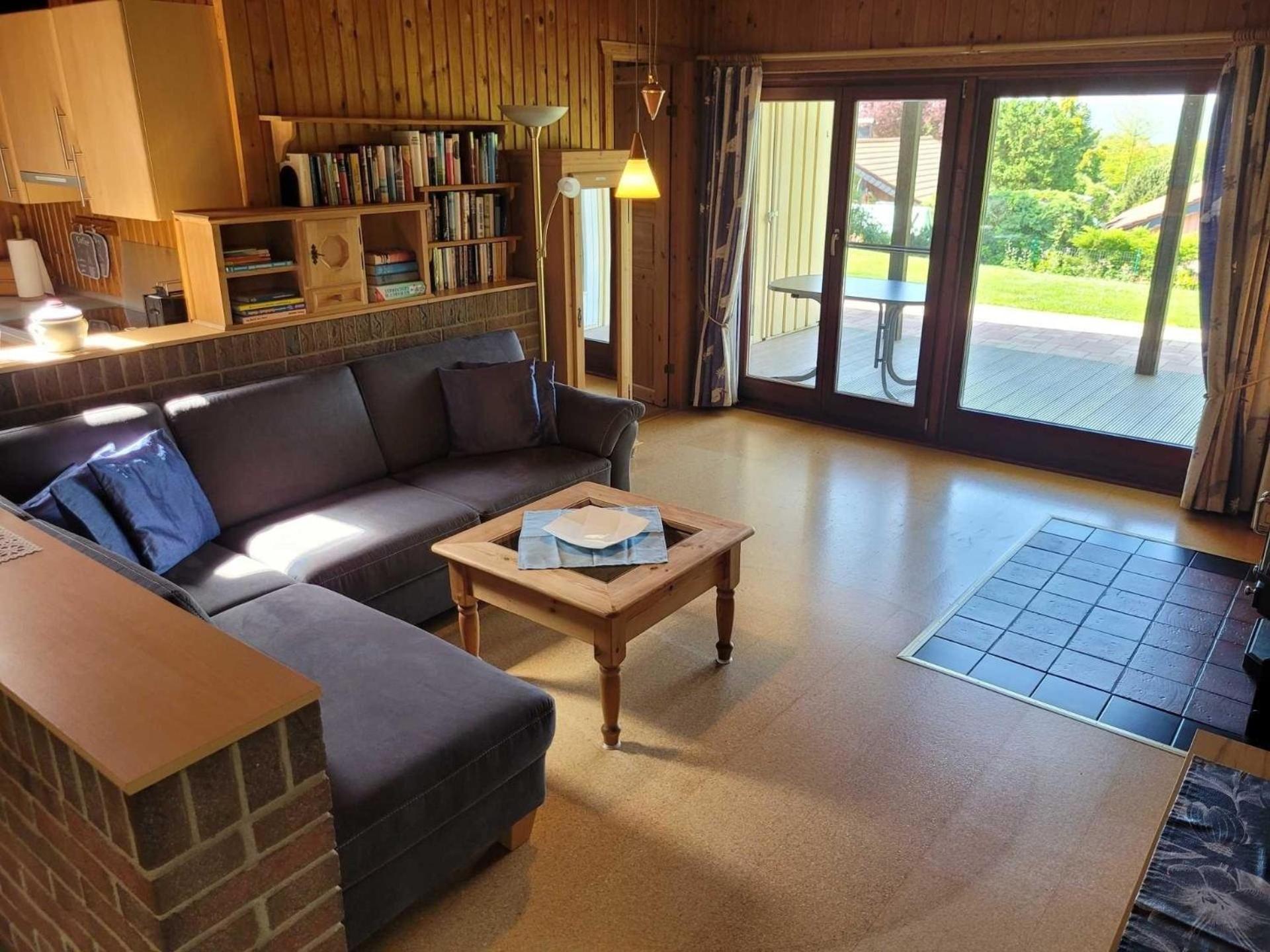 Freistehendes Ferienhaus in Rott mit eigenem Garten, schöner Weitblick, Klimaanlage, Sauna und Kamin