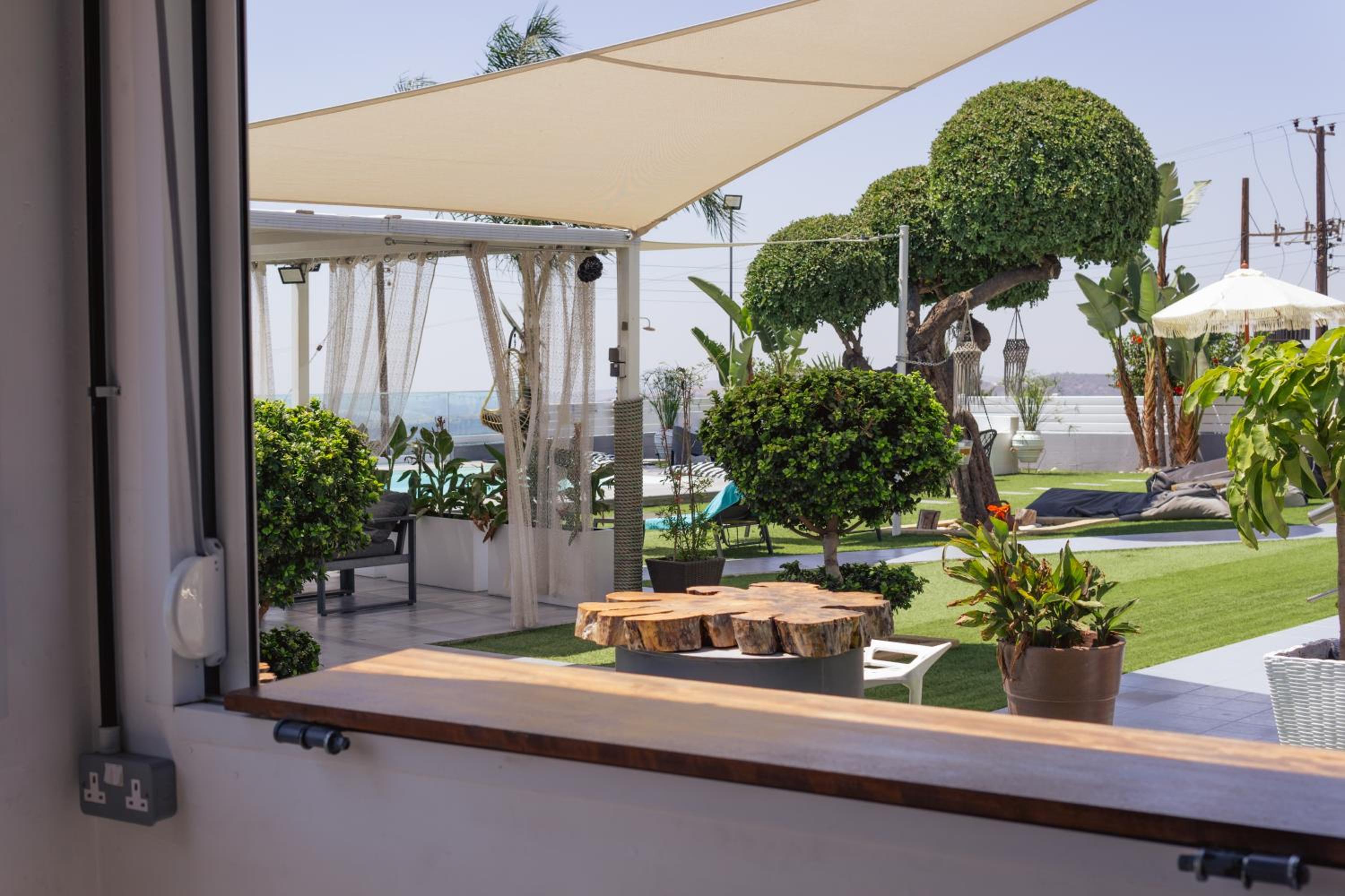 Kasparis View Residence