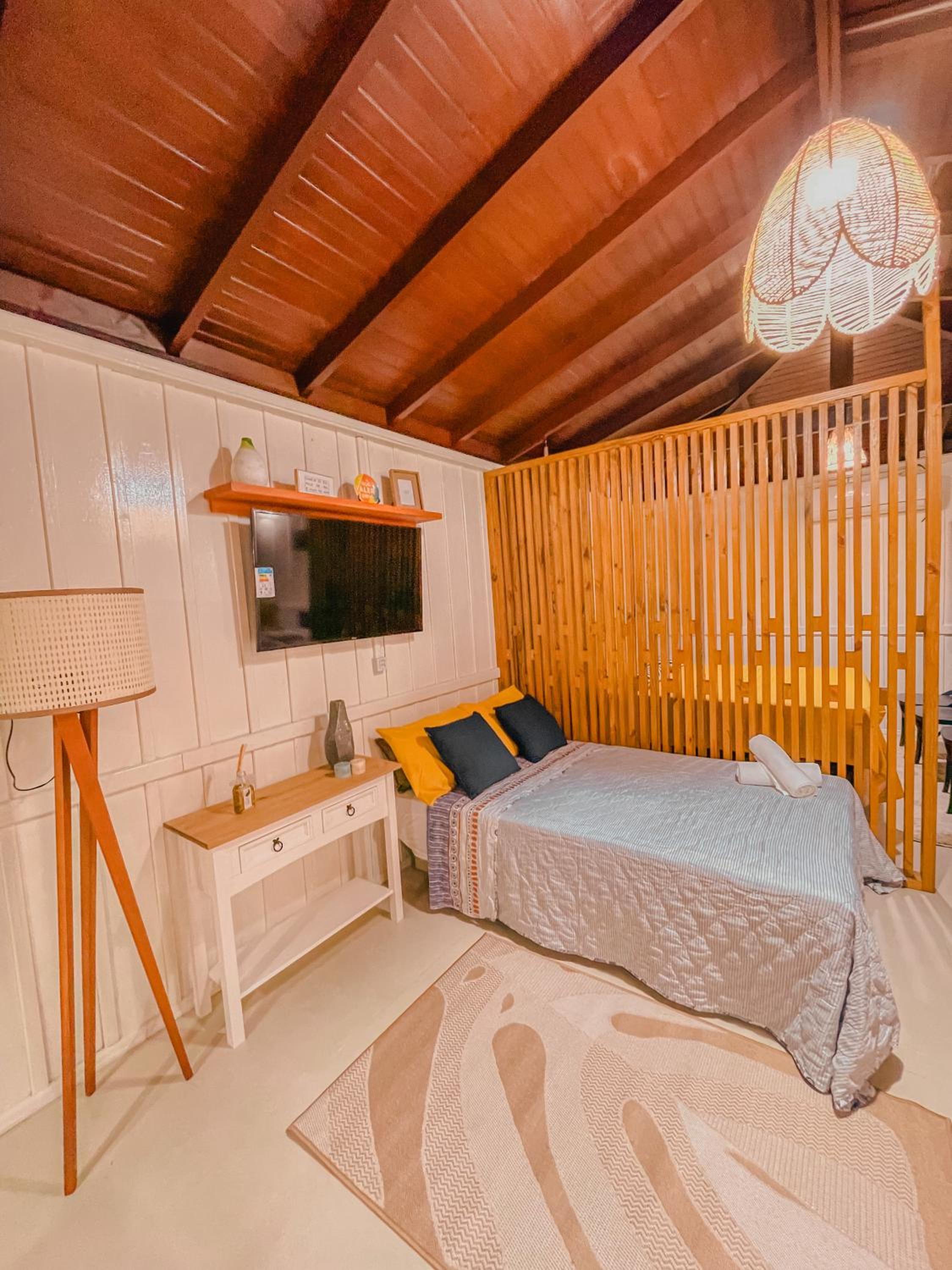 Shangri La Casas e Studios