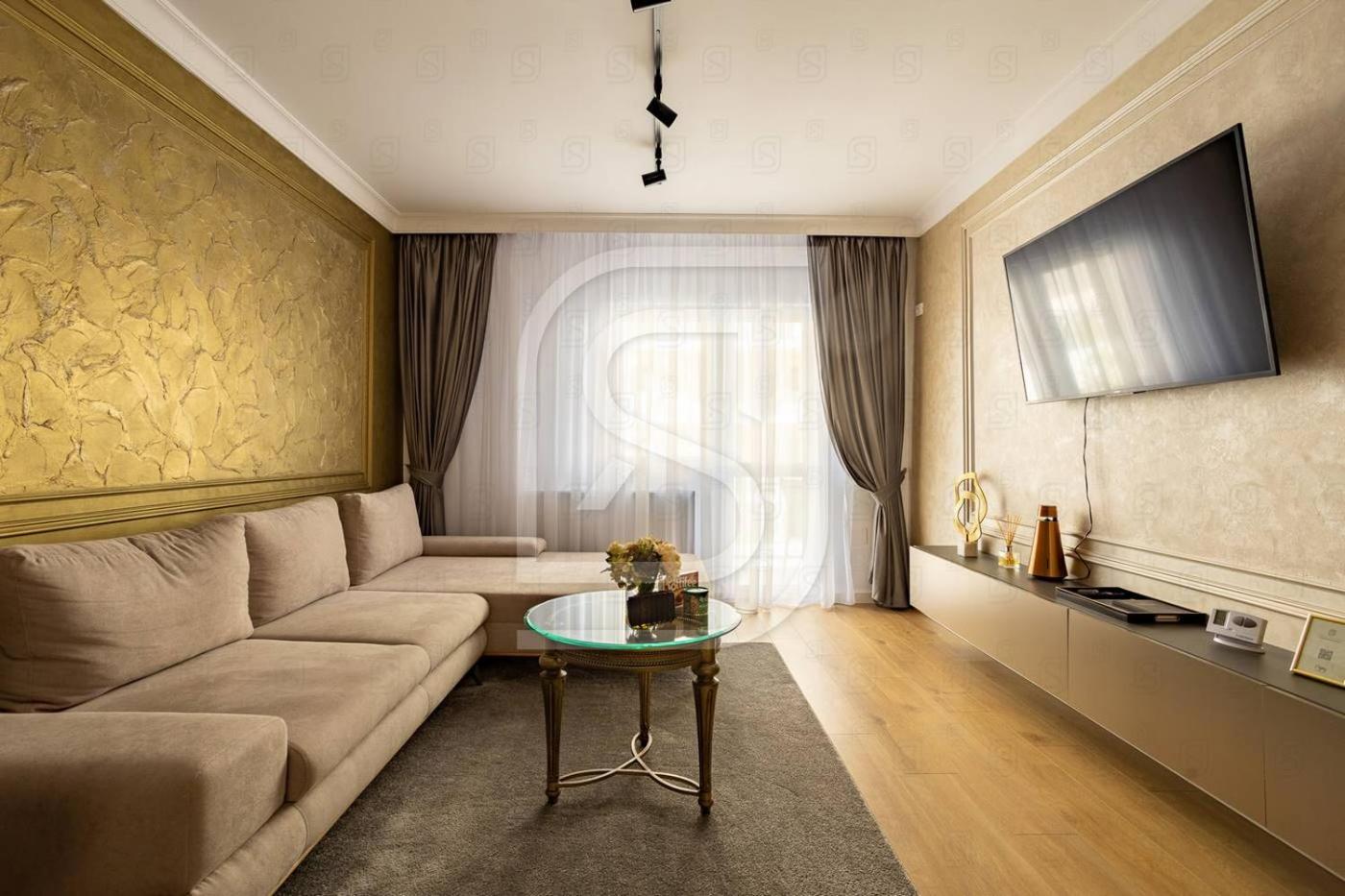 Vesper by Kristal Collection view 2
