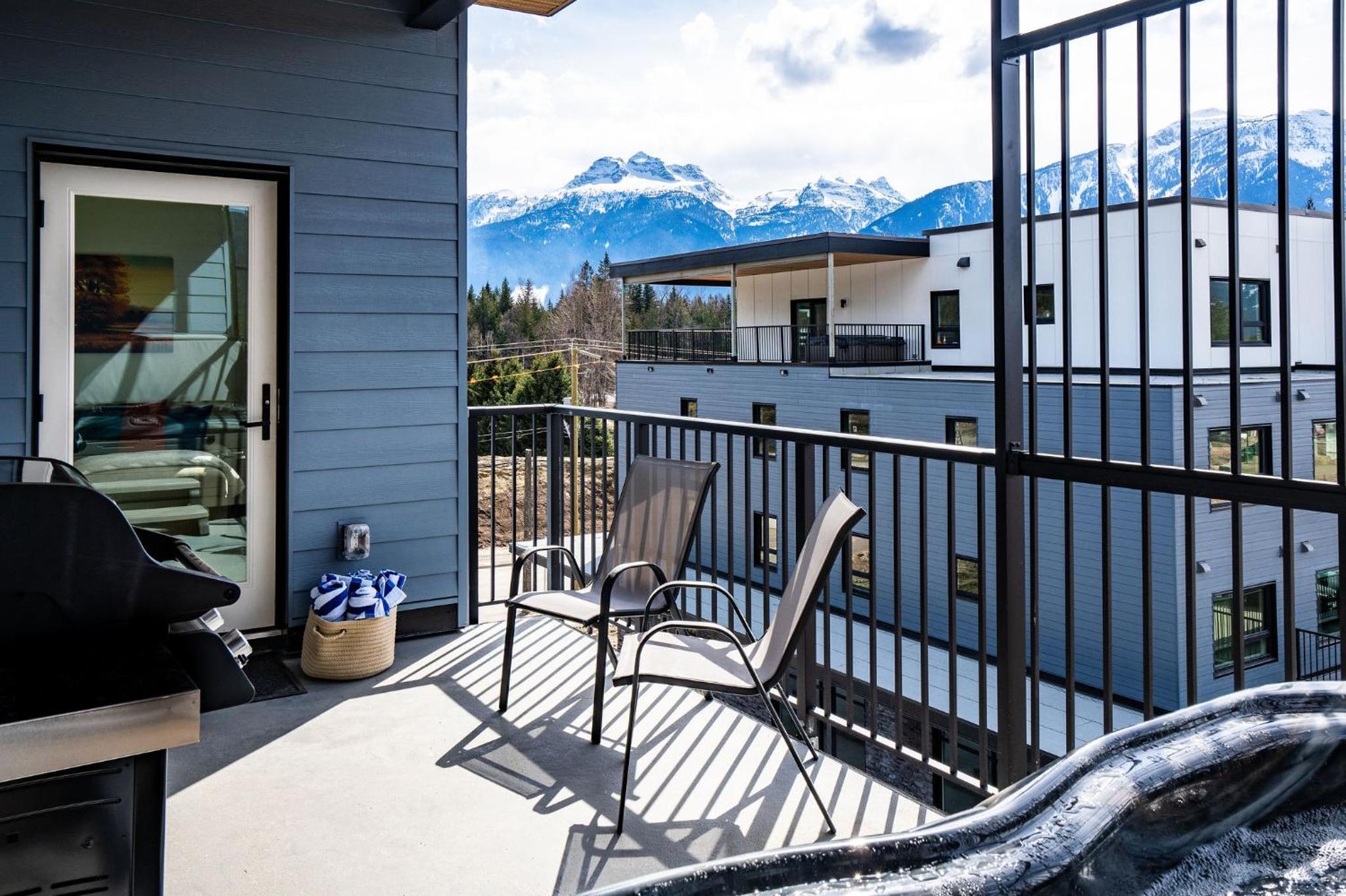 Mountain Revelation by Revelstoke Vacations