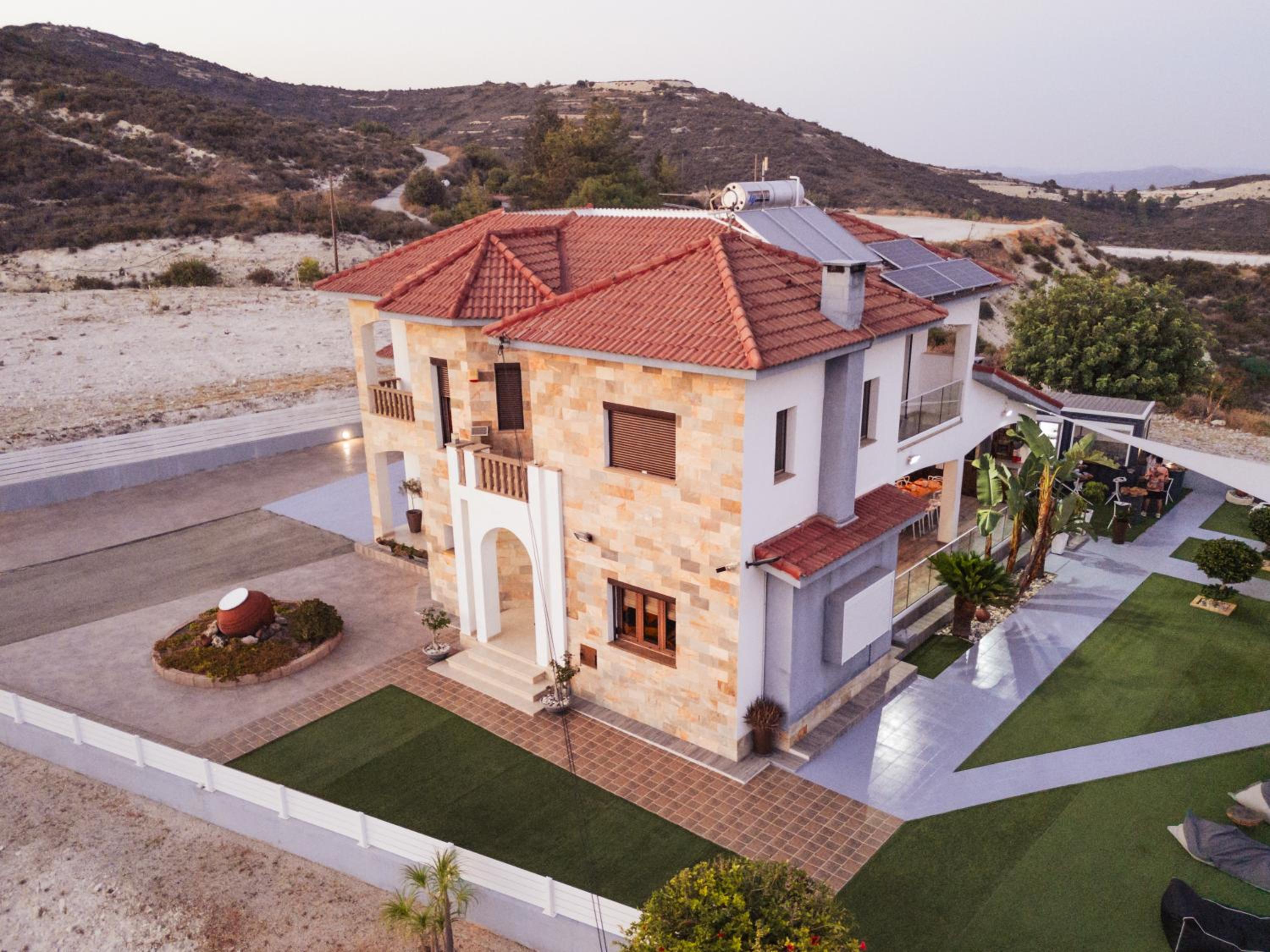 Kasparis View Residence