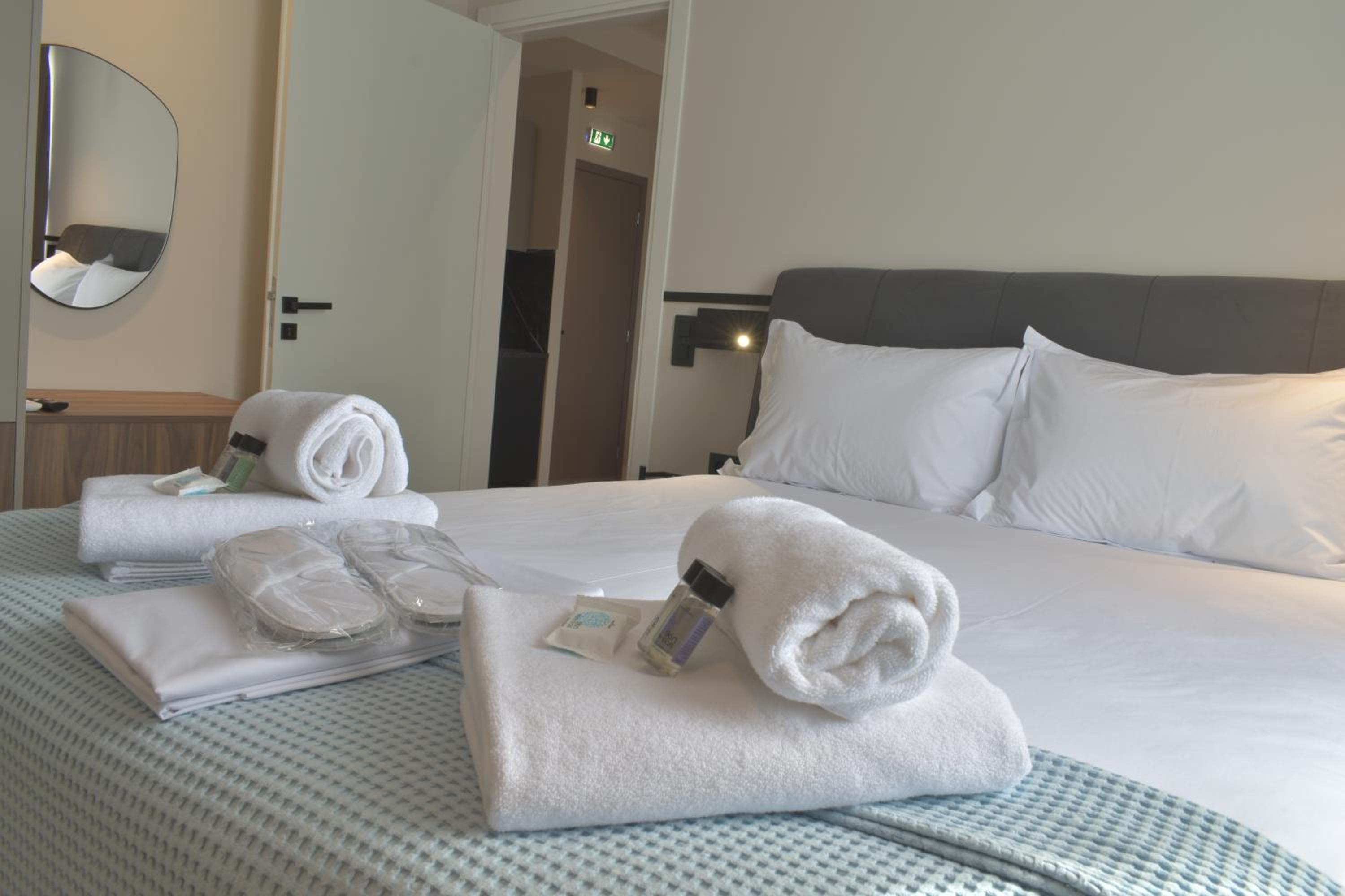 Feel Athens Studios at Monastiraki