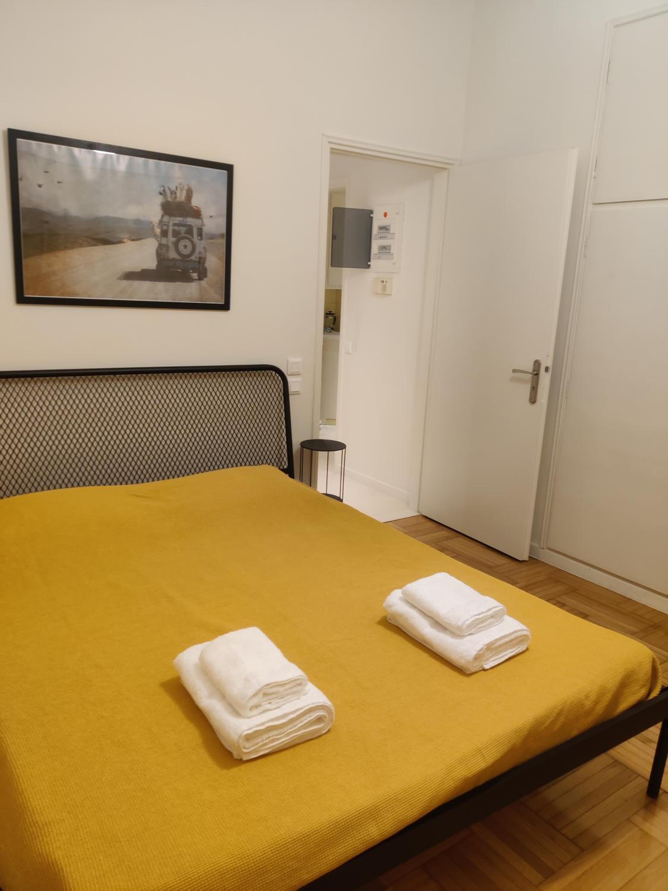 Pagkrati Apartment 80