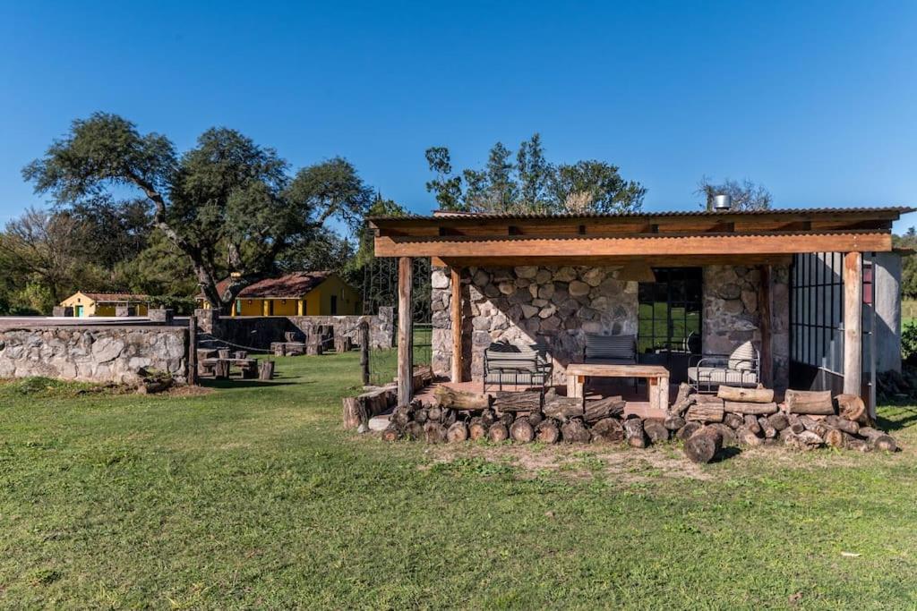 Golf a 600 mts, Piscina, Parrilla, Jardín, Vistas y WIFI