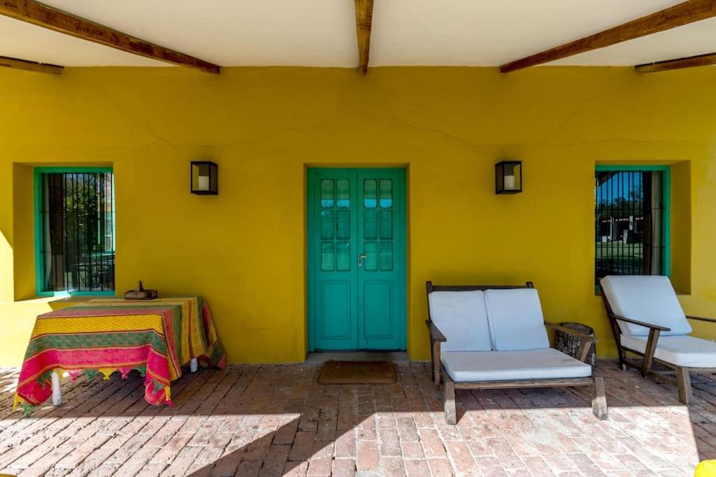 Golf a 600 mts, Piscina, Parrilla, Jardín, Vistas y WIFI
