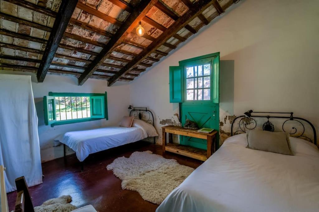 Golf a 600 mts, Piscina, Parrilla, Jardín, Vistas y WIFI