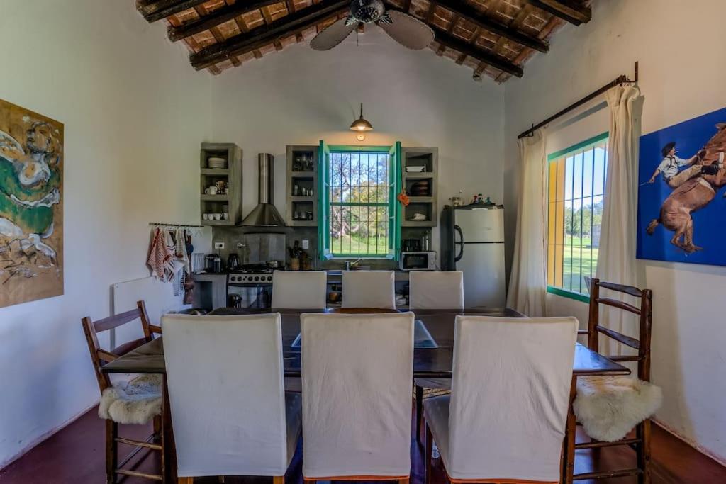 Golf a 600 mts, Piscina, Parrilla, Jardín, Vistas y WIFI