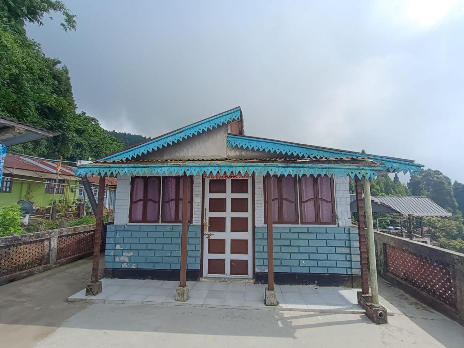 White Sea Homestay, Dowhill Kurseong view 3