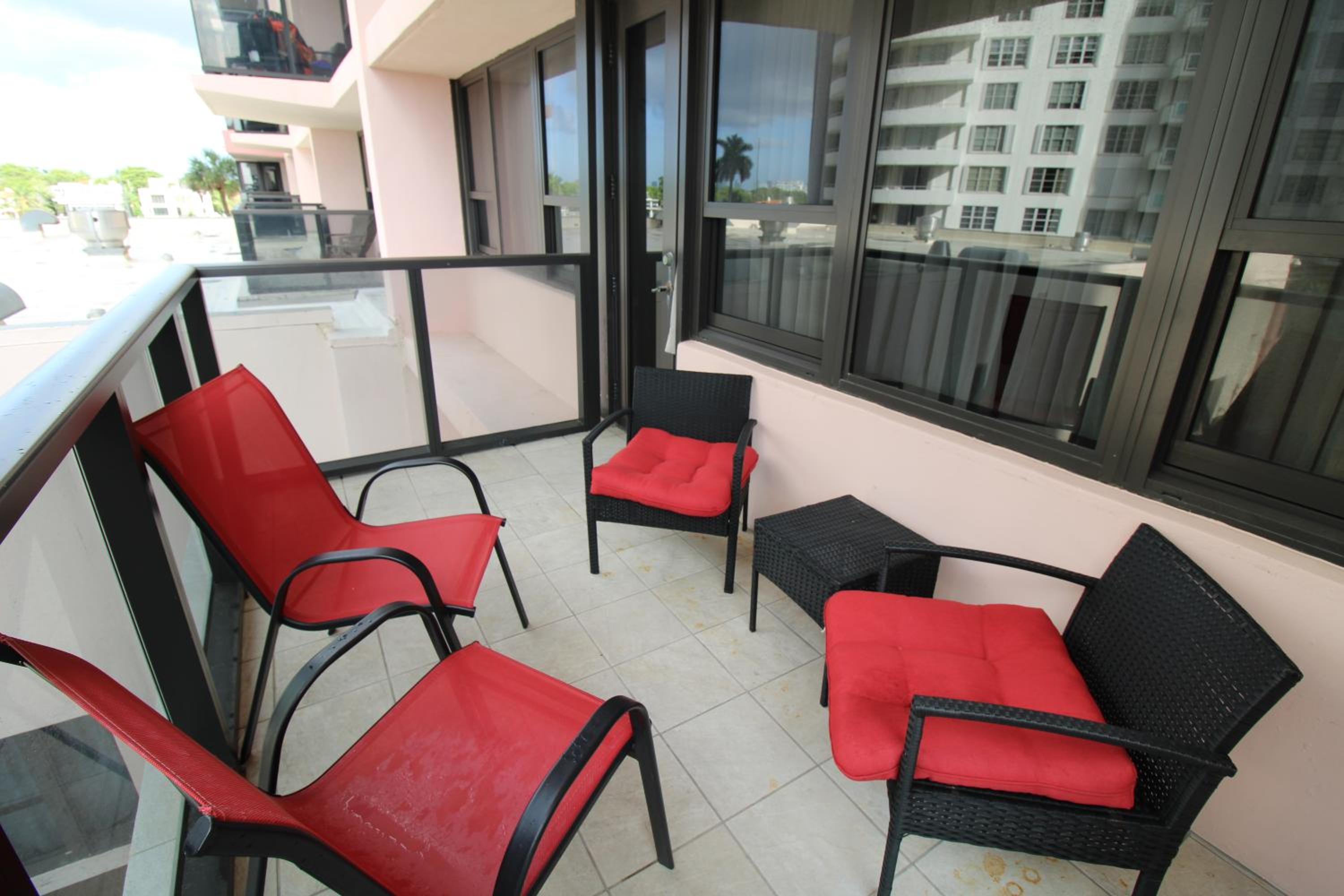 Photo 73