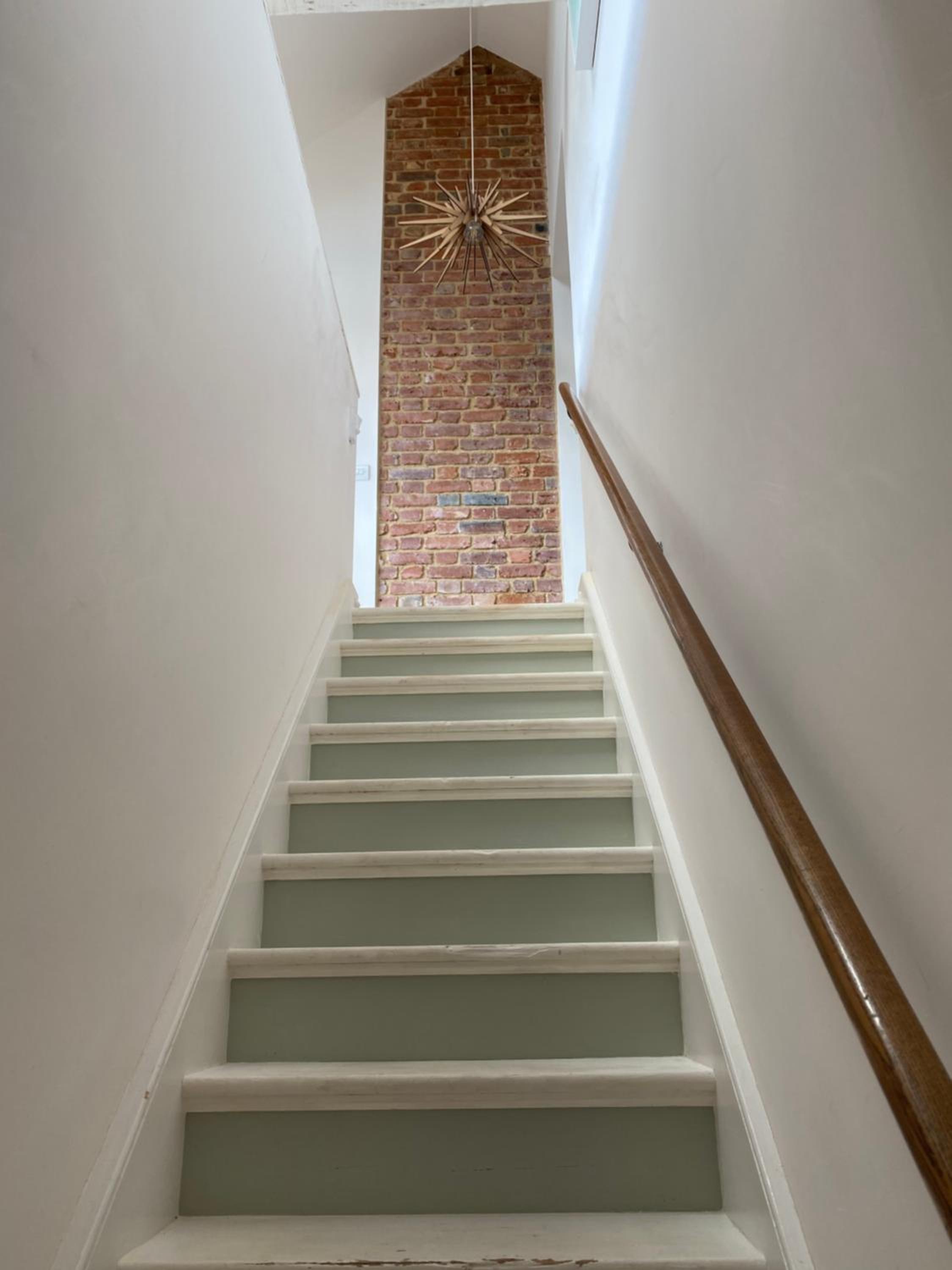 5 SEAVIEW private parking w EV view 5