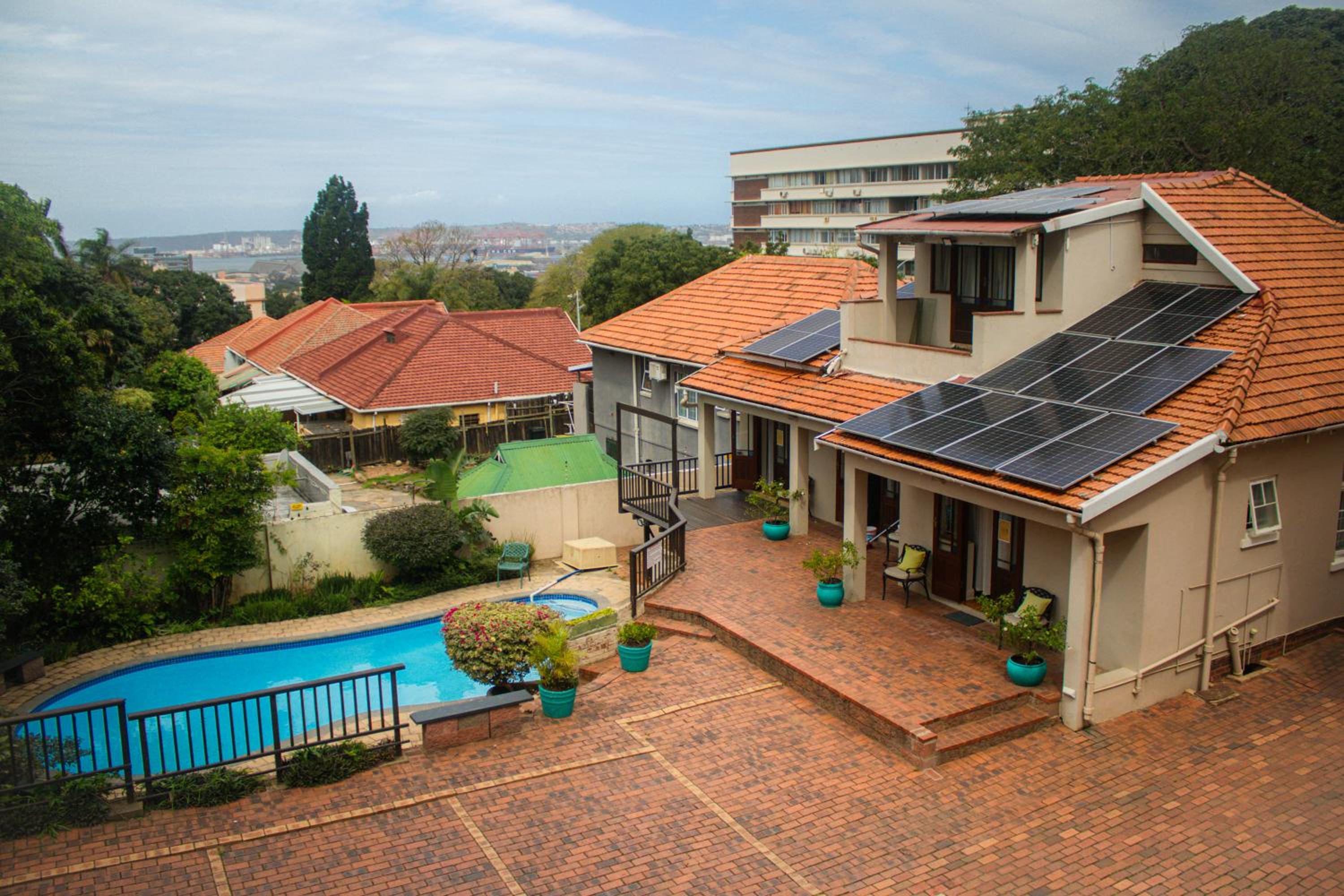 Roseland House - Image 2