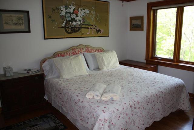 Honey Maple Grove BnB