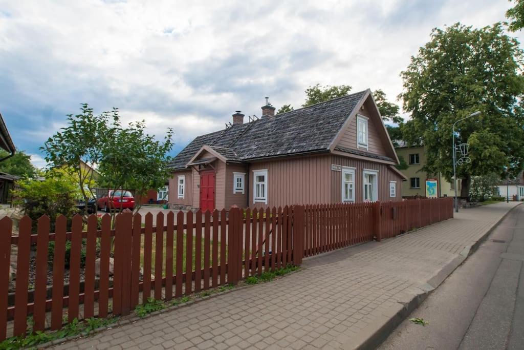Small House in Trakai Oldtown 1-6 sleeping places view 4