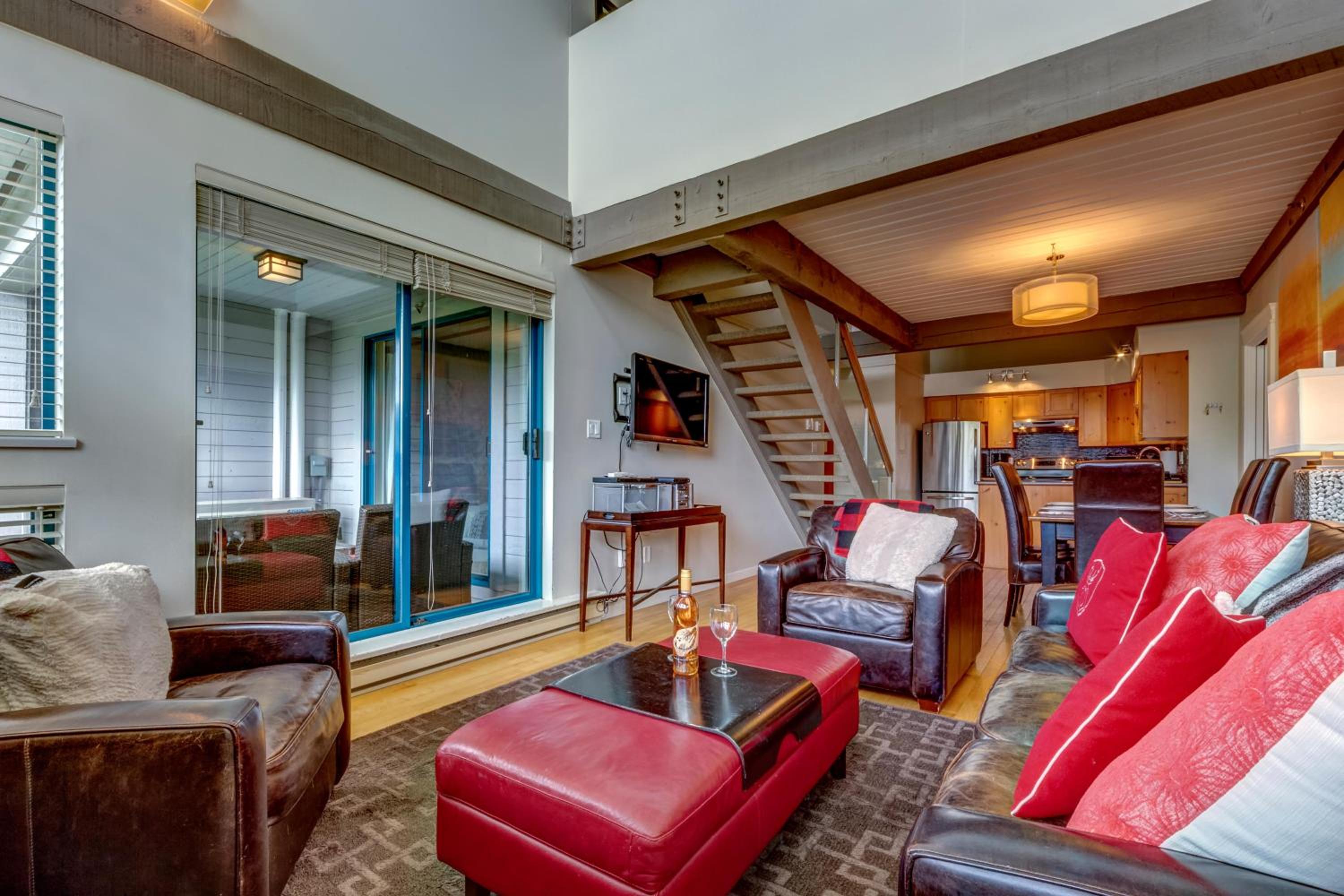 Greystone Lodge 323 Ski-in Out