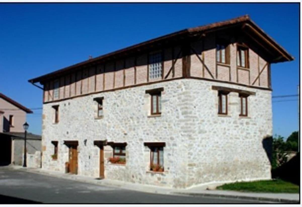 Zadorra Etxea Casa
