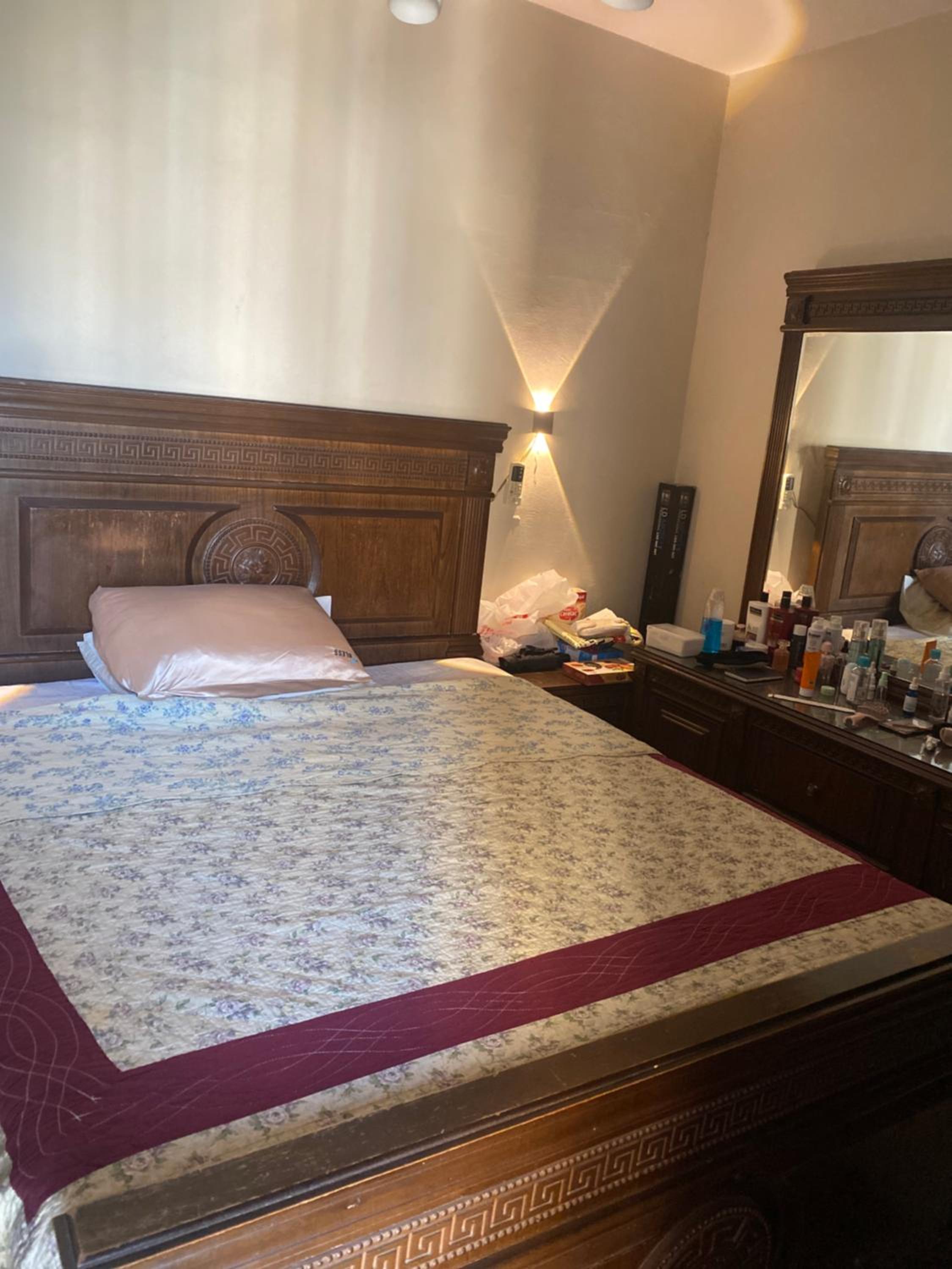 Females only Private bedroom stay with me Rehab city