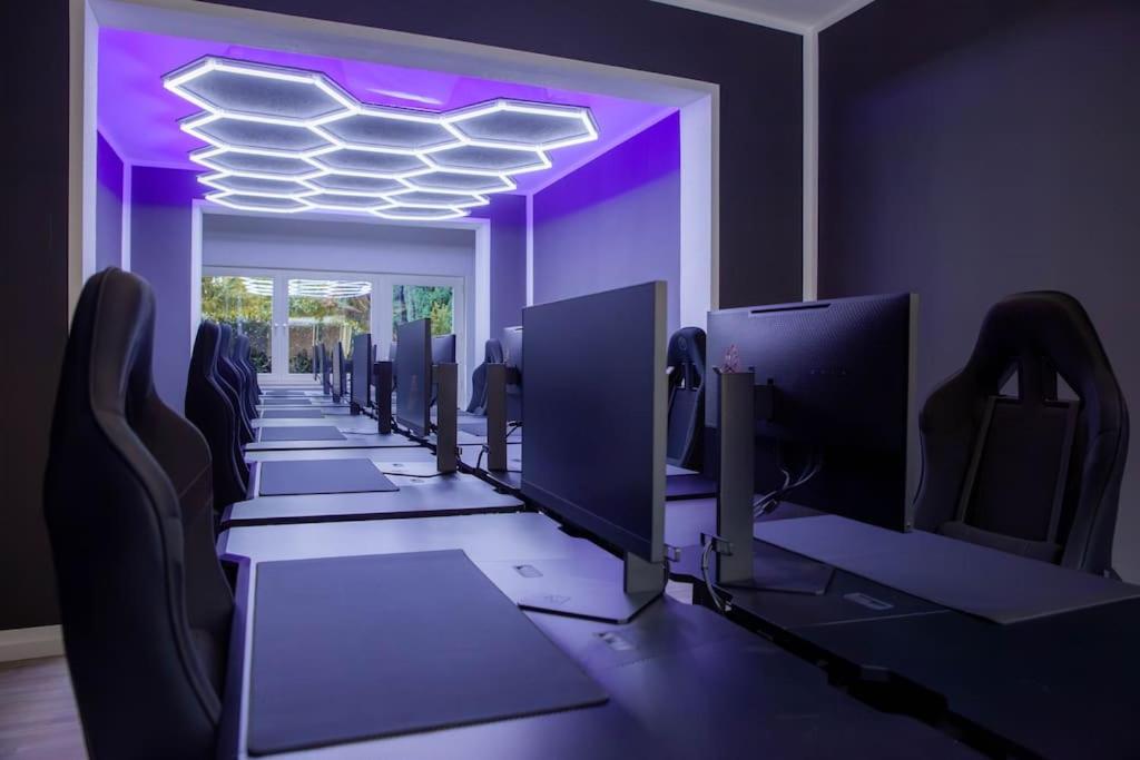 meeting & event spaces