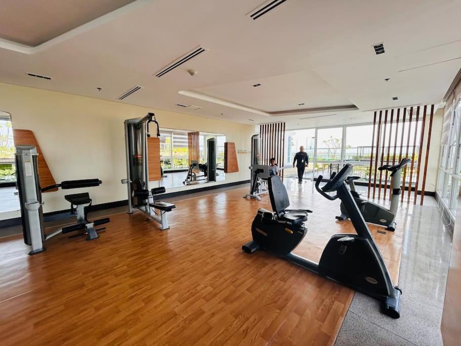 Two Bedroom Apartment in Mactan Newtown view 4