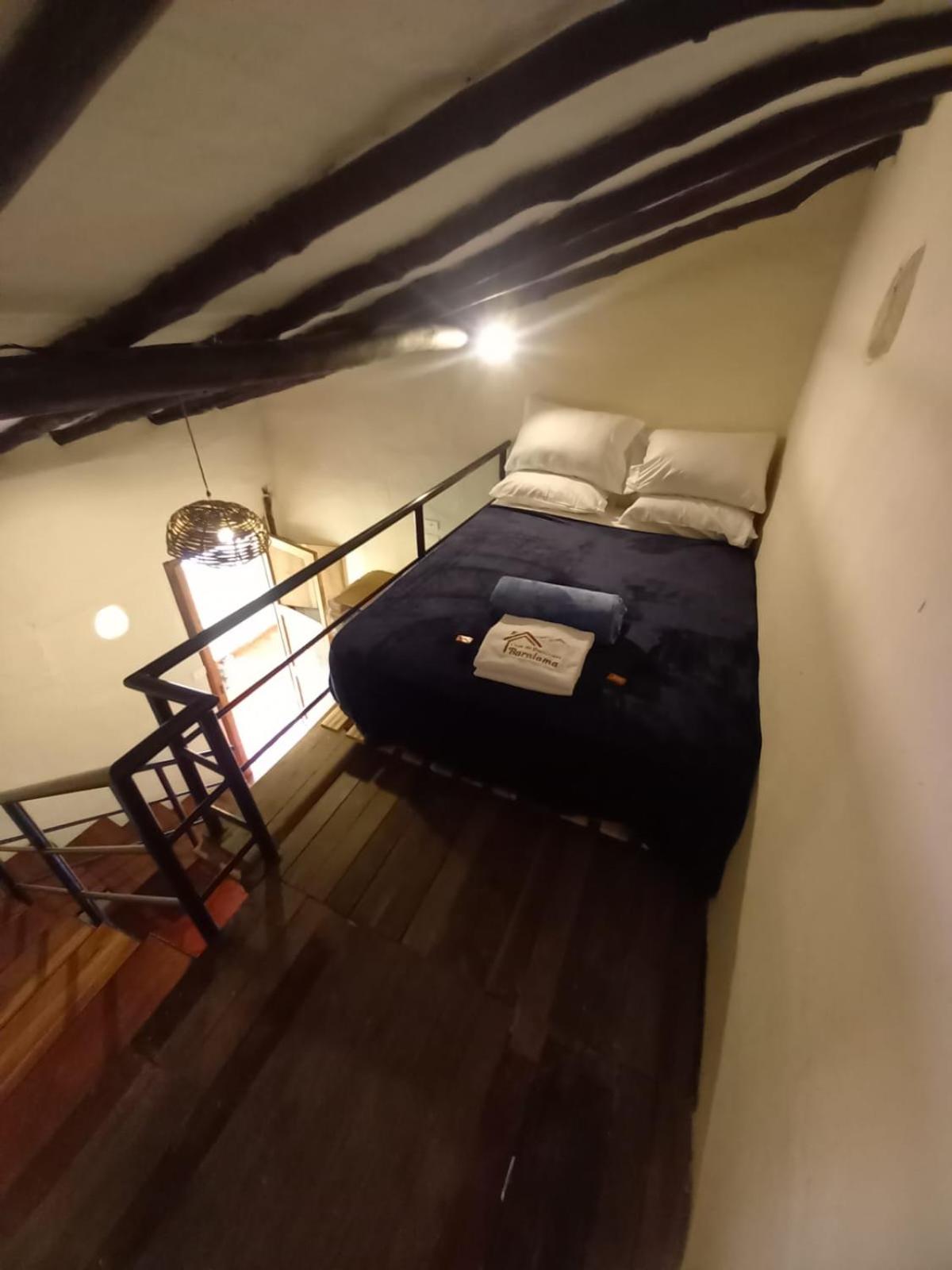 Hostal Baraloma Cerca Al Parque, Con Parqueadero Privado