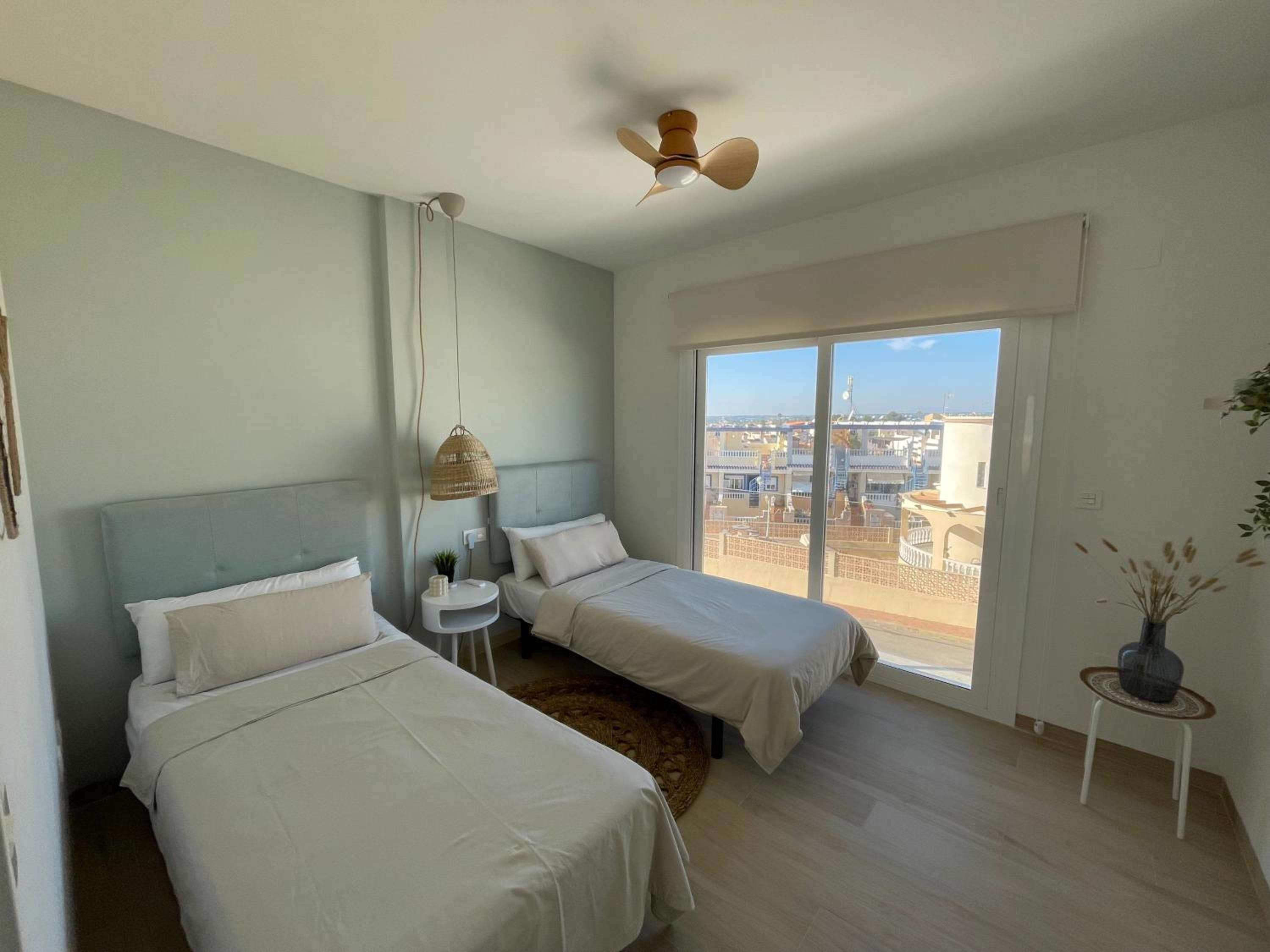 Penthouse Casa Orquidea in Orihuela Costa