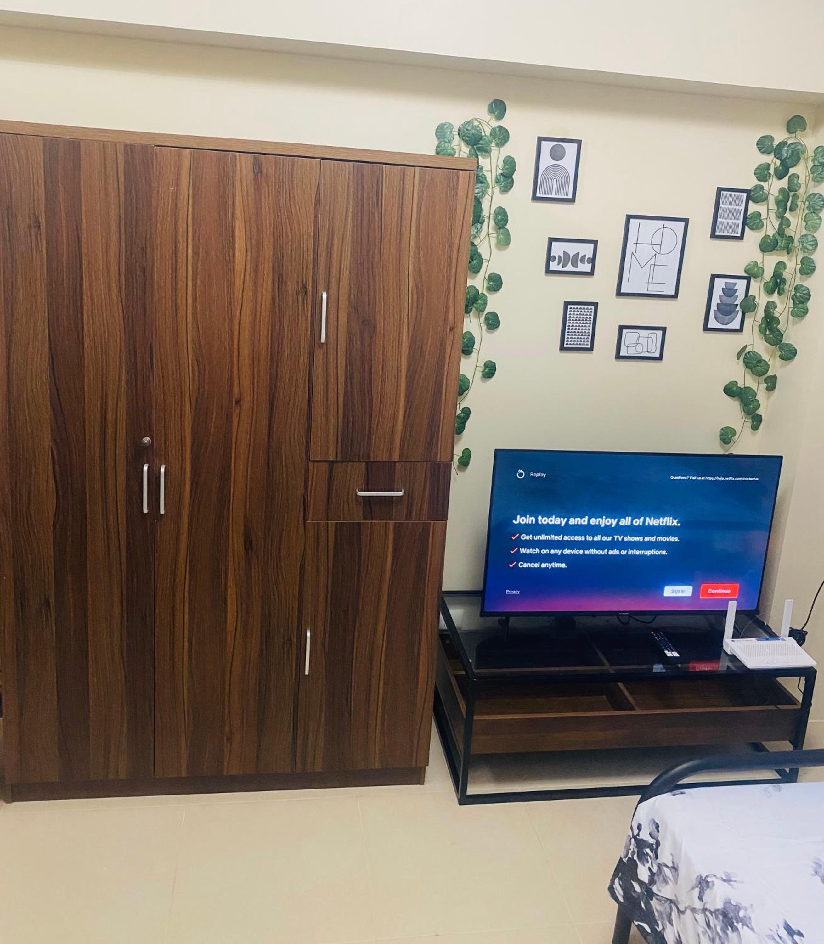 Fully Furnished Studio Unit at Avida Riala with Fast WIFI and Netflix