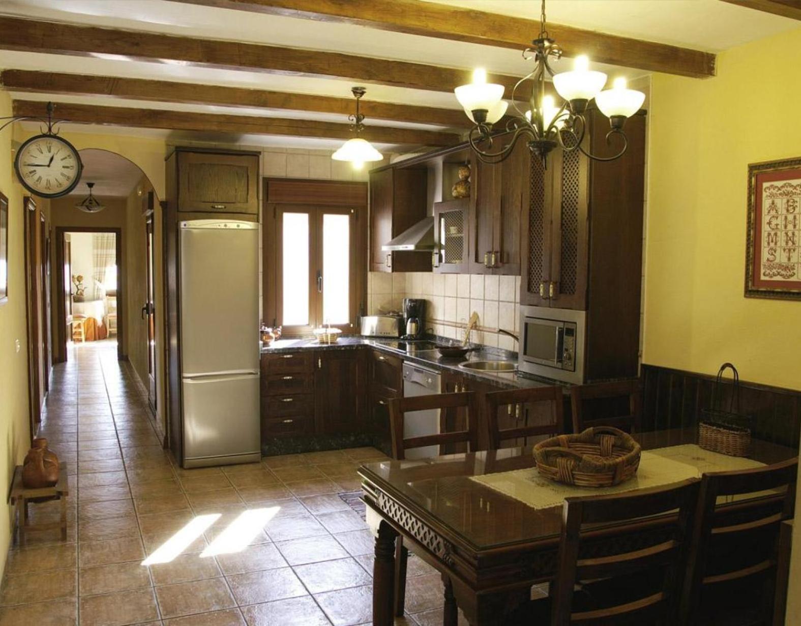 Casa Rural Arroal 2 view 2