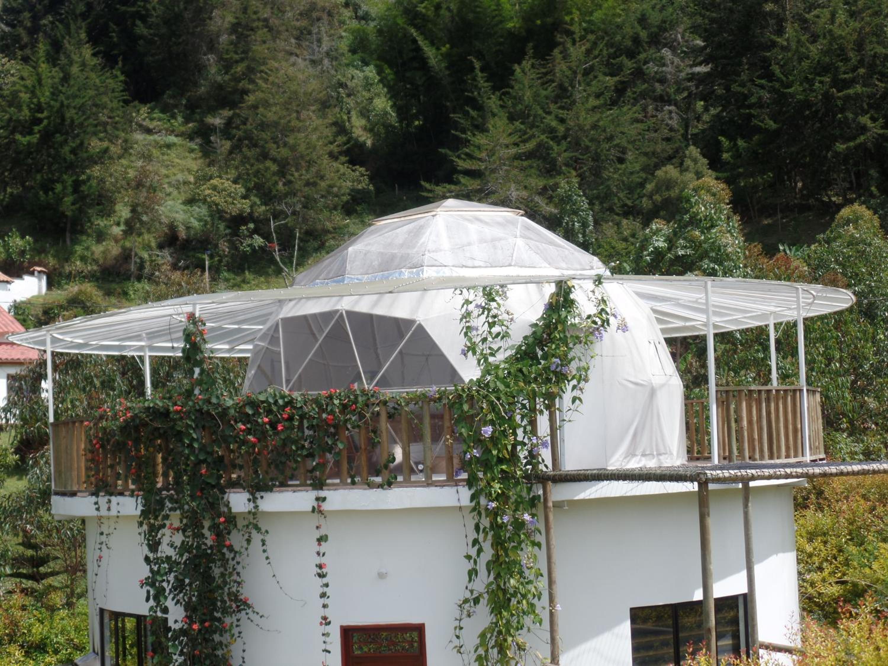 Glamping con jacuzzi y cocina- El Peñol a 30 minutos de Guatapé