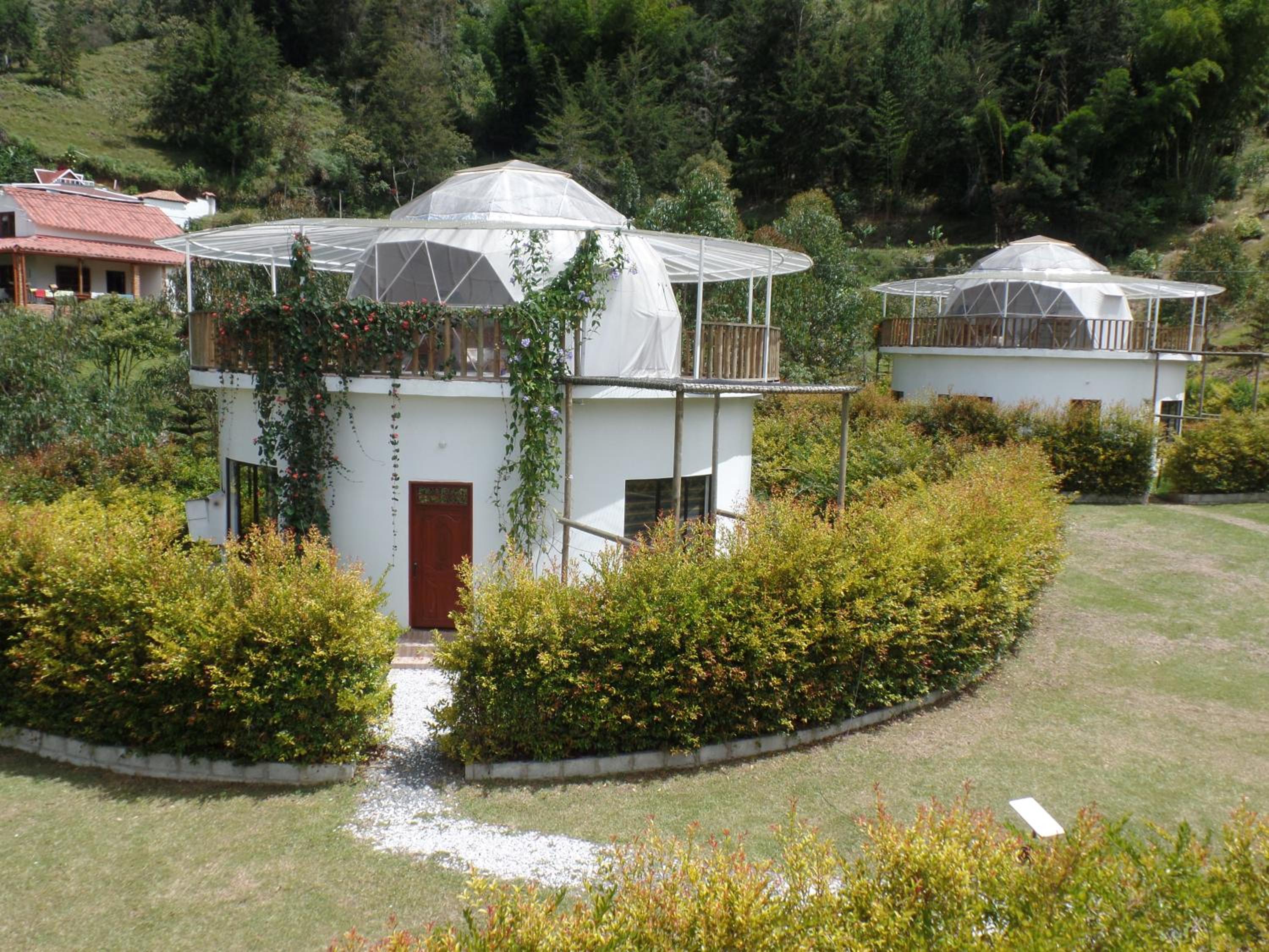 Glamping con jacuzzi y cocina- El Peñol a 30 minutos de Guatapé